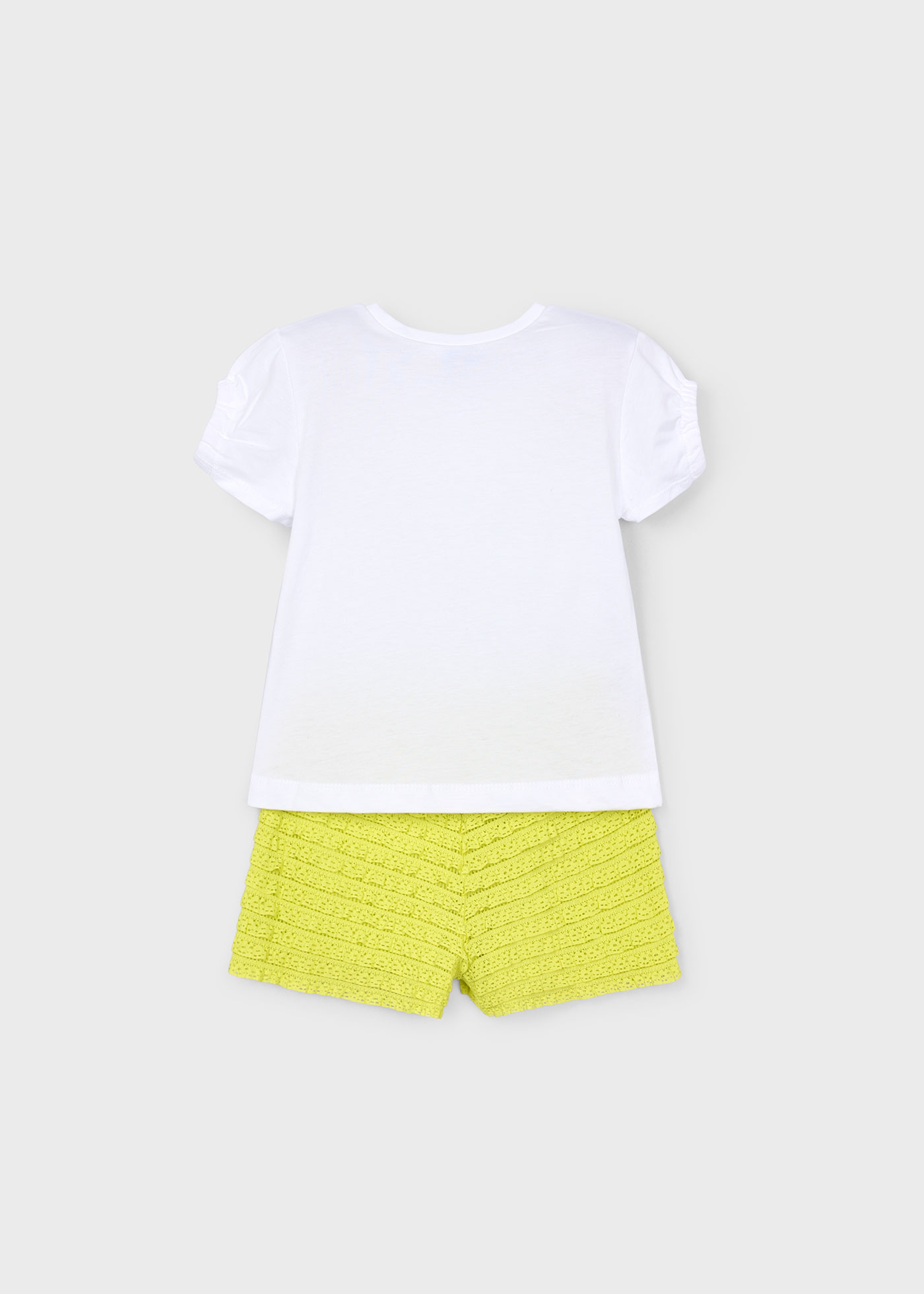 Completo shorts fantasia e maglietta bambina