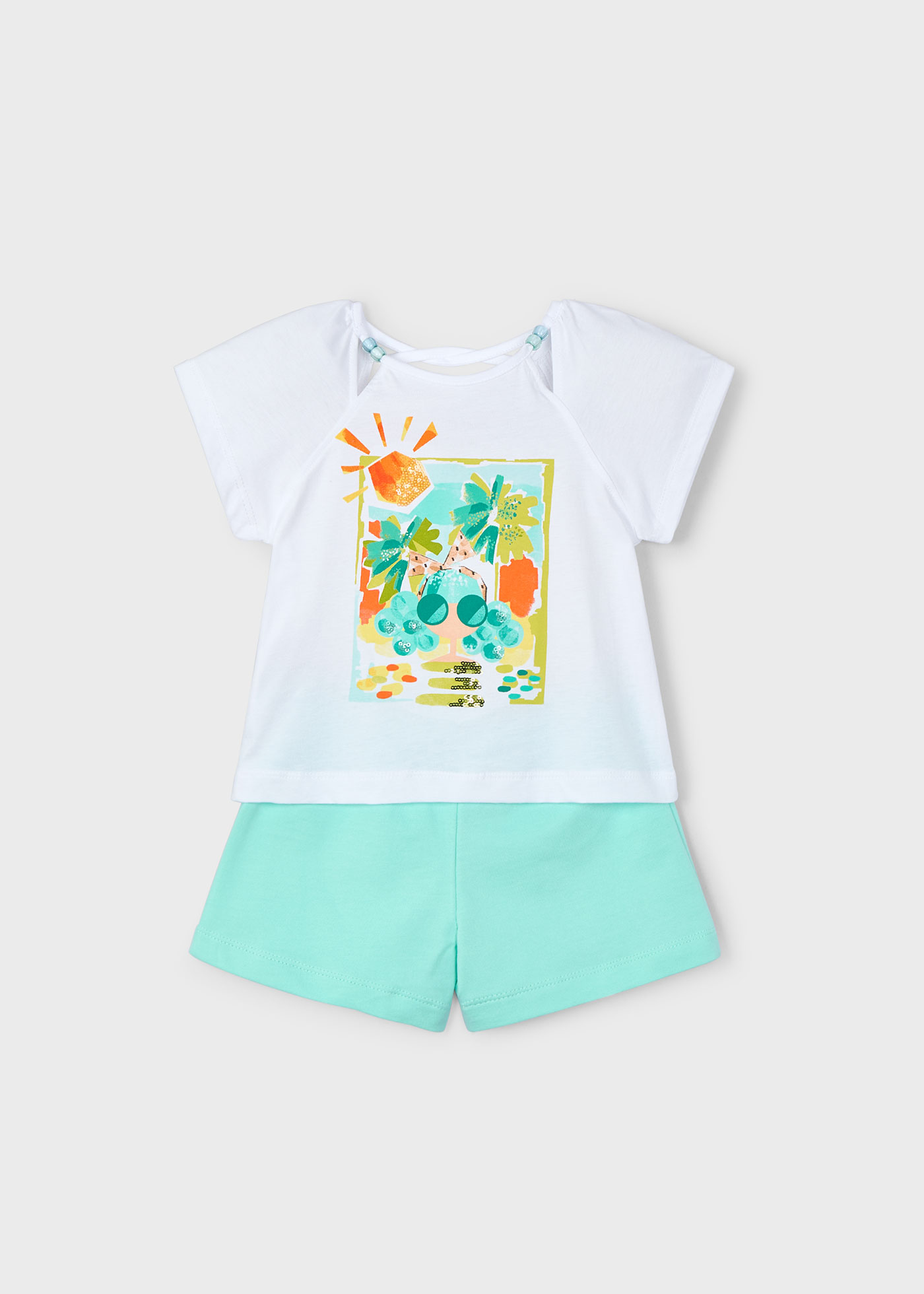 Conjunto pantalón corto y camiseta estampado niña