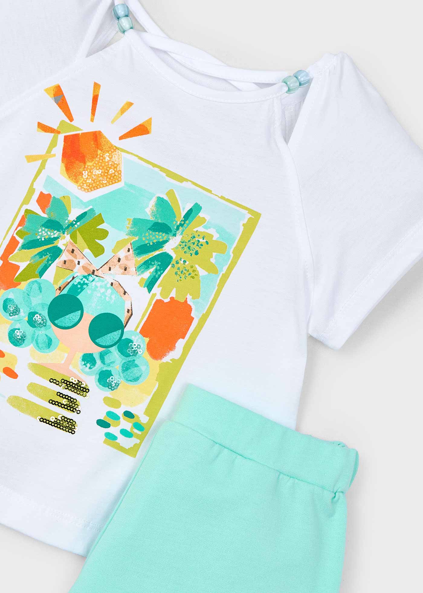 Conjunto pantalón corto y camiseta estampado niña