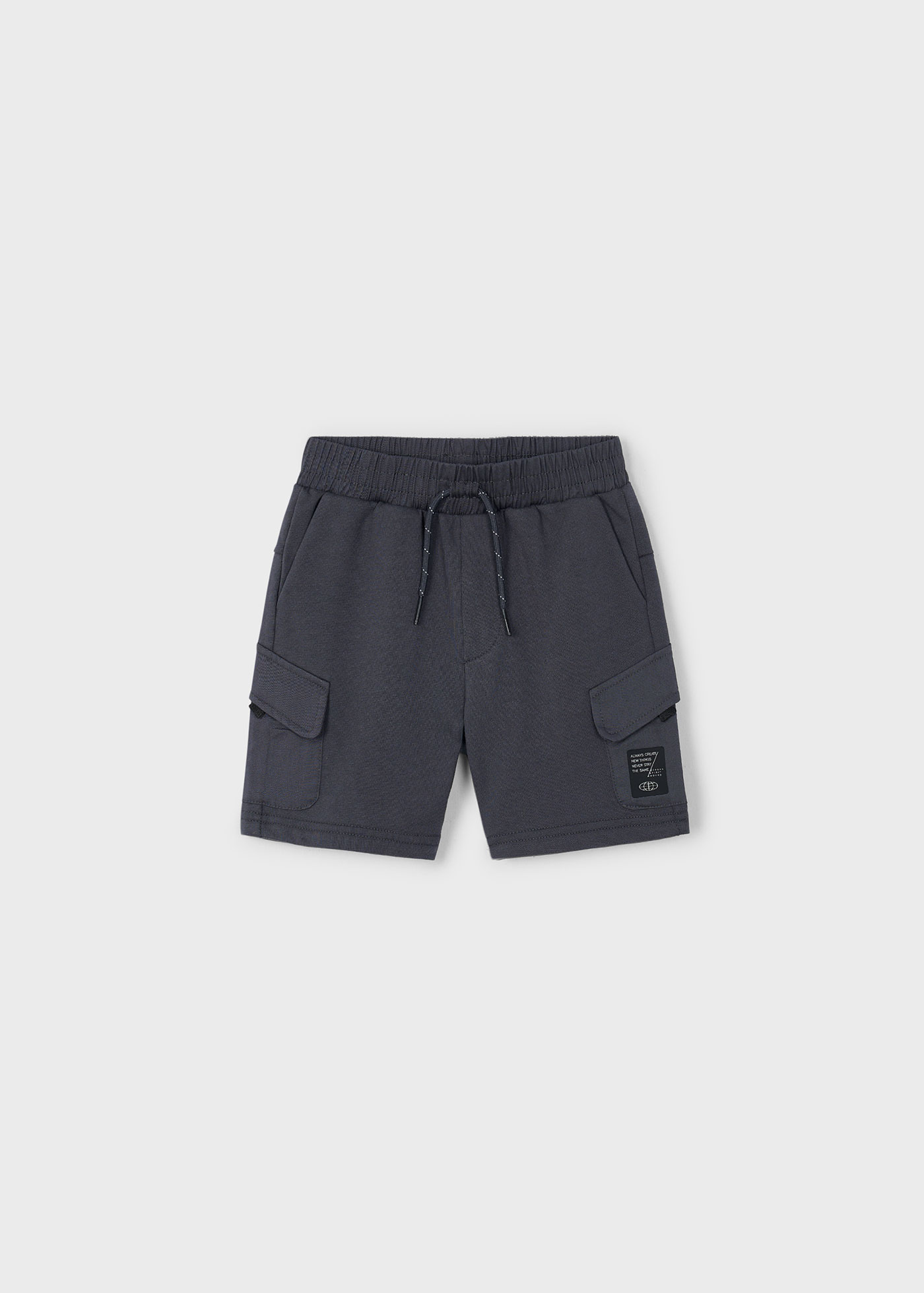 Boy contrast cargo shorts