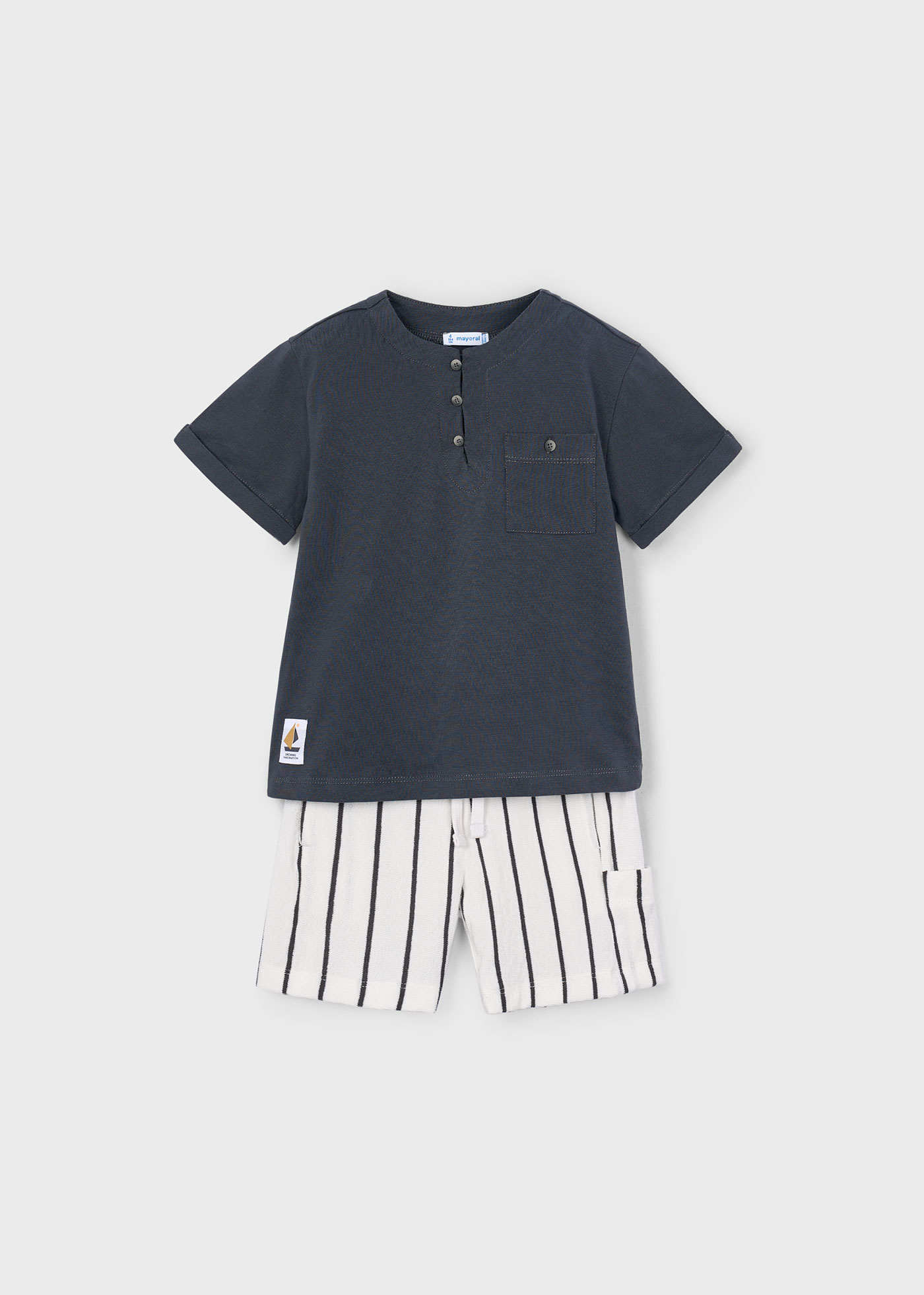 Conjunto bermuda rayas y playera niño