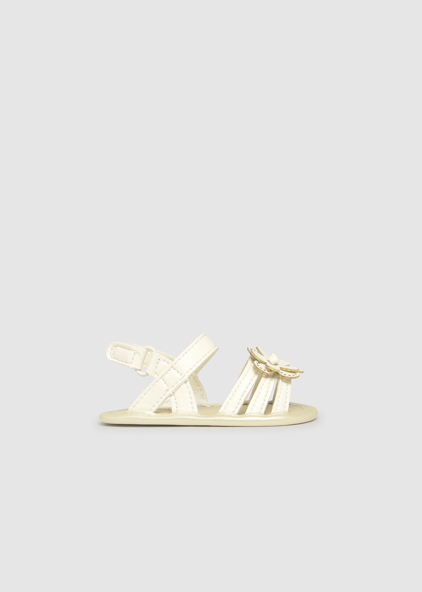 Sandale floare nou-nascut