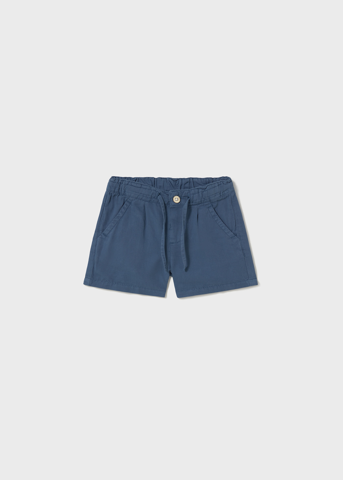 Bermudas corte folgado com linho bebé