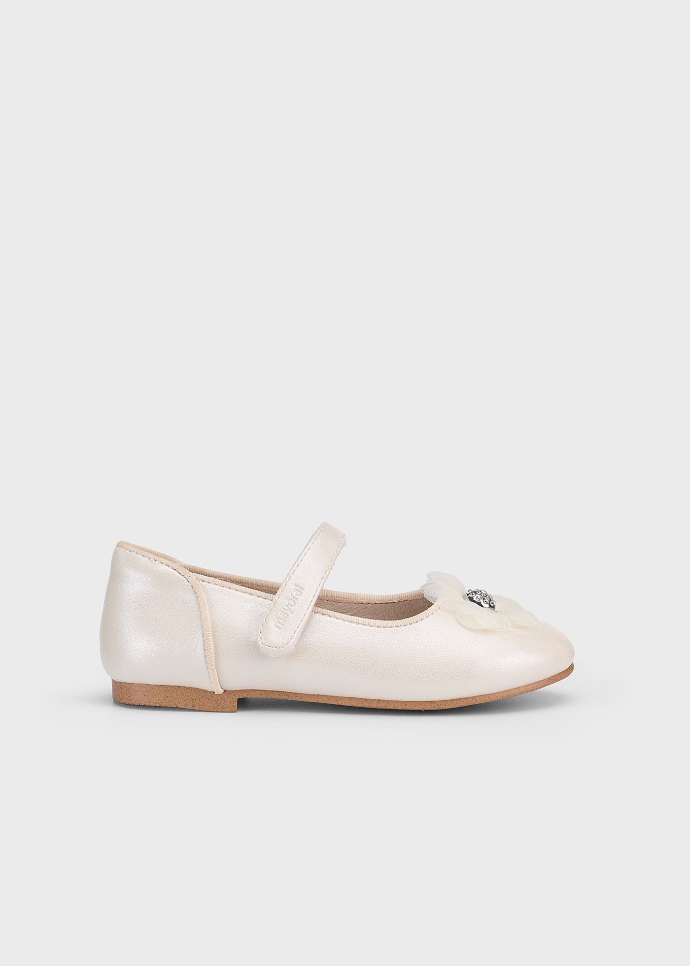 Balerini eleganti fetita