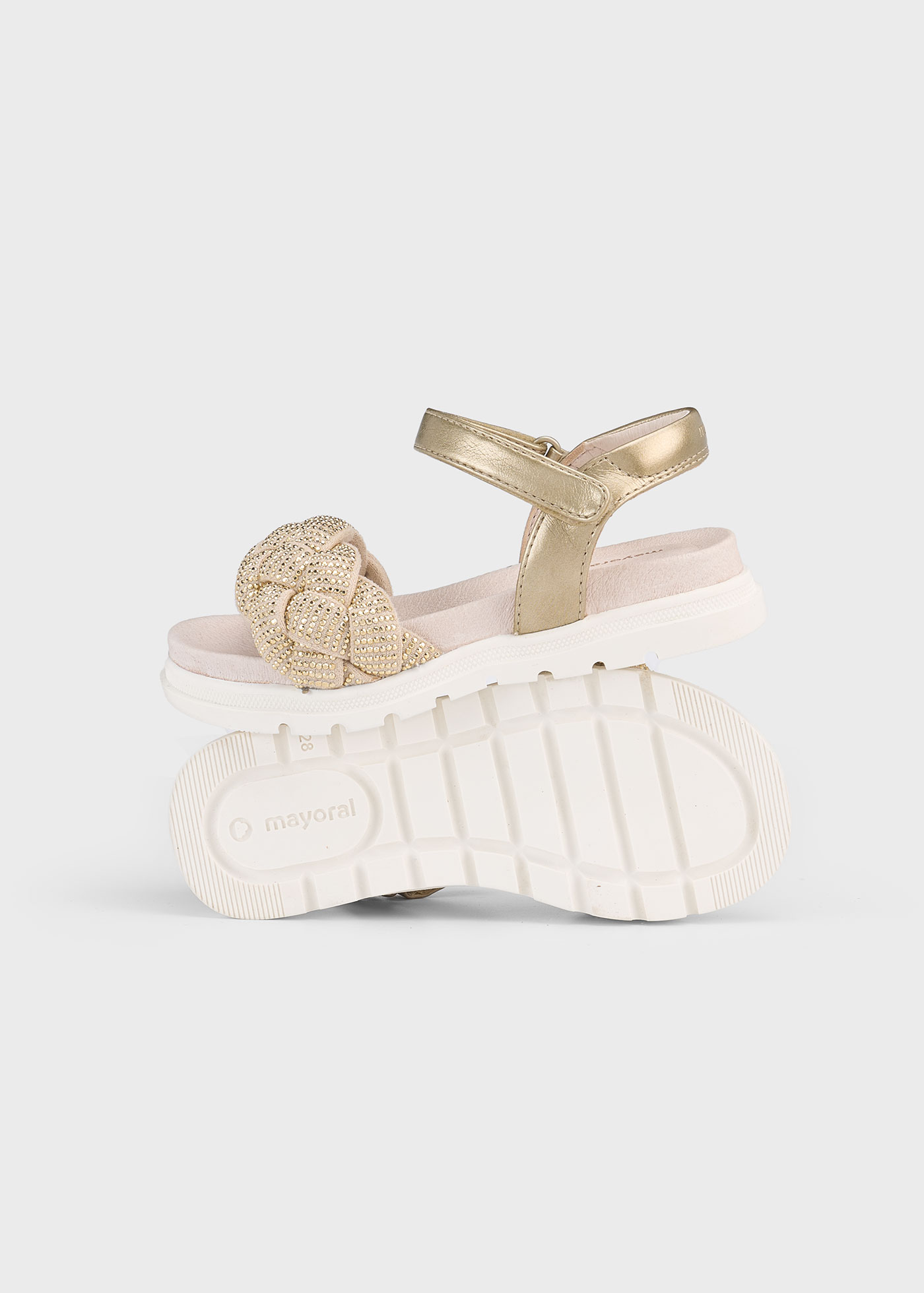 Girl decorative braided sandals