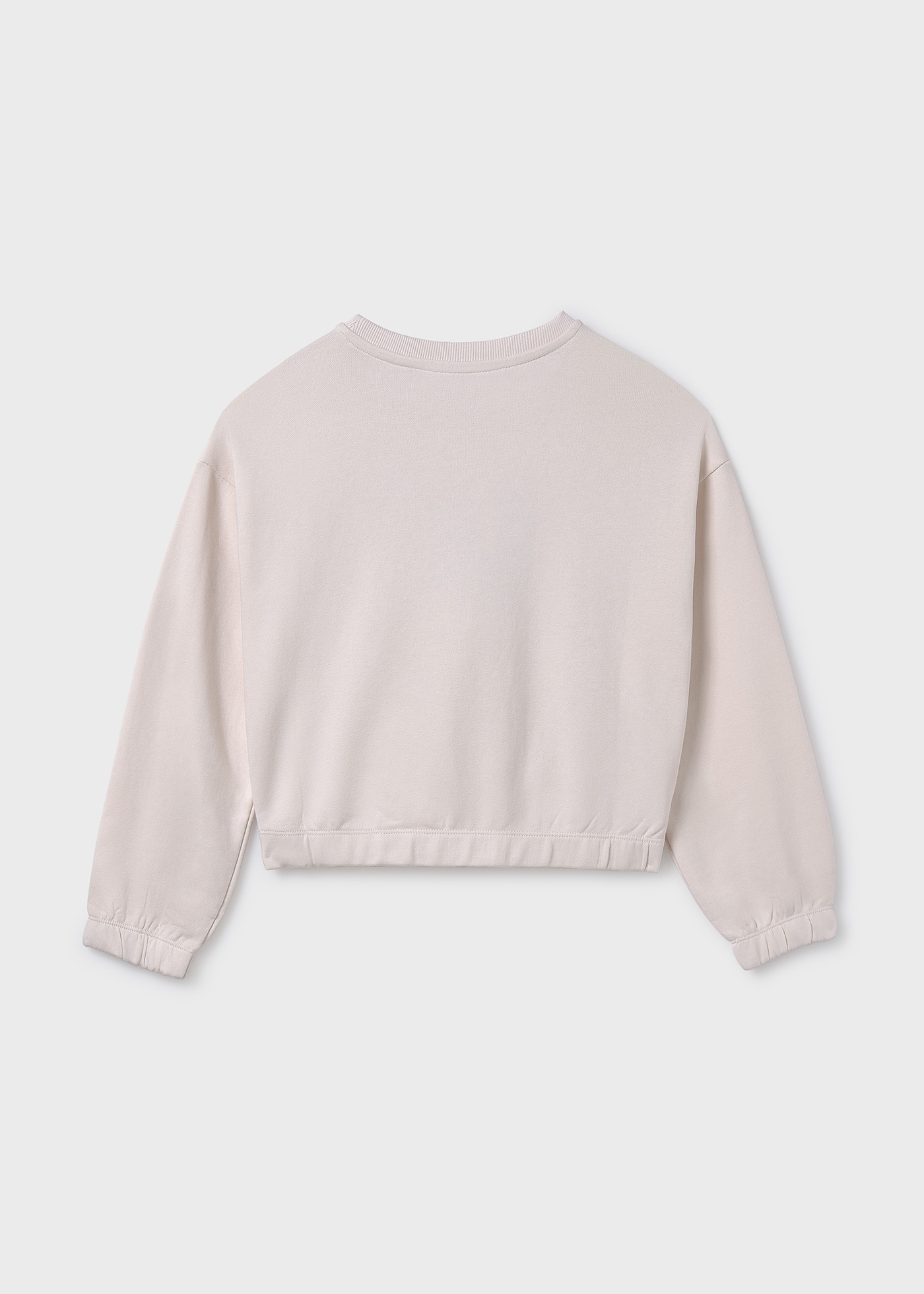 Sudadera bordada chica