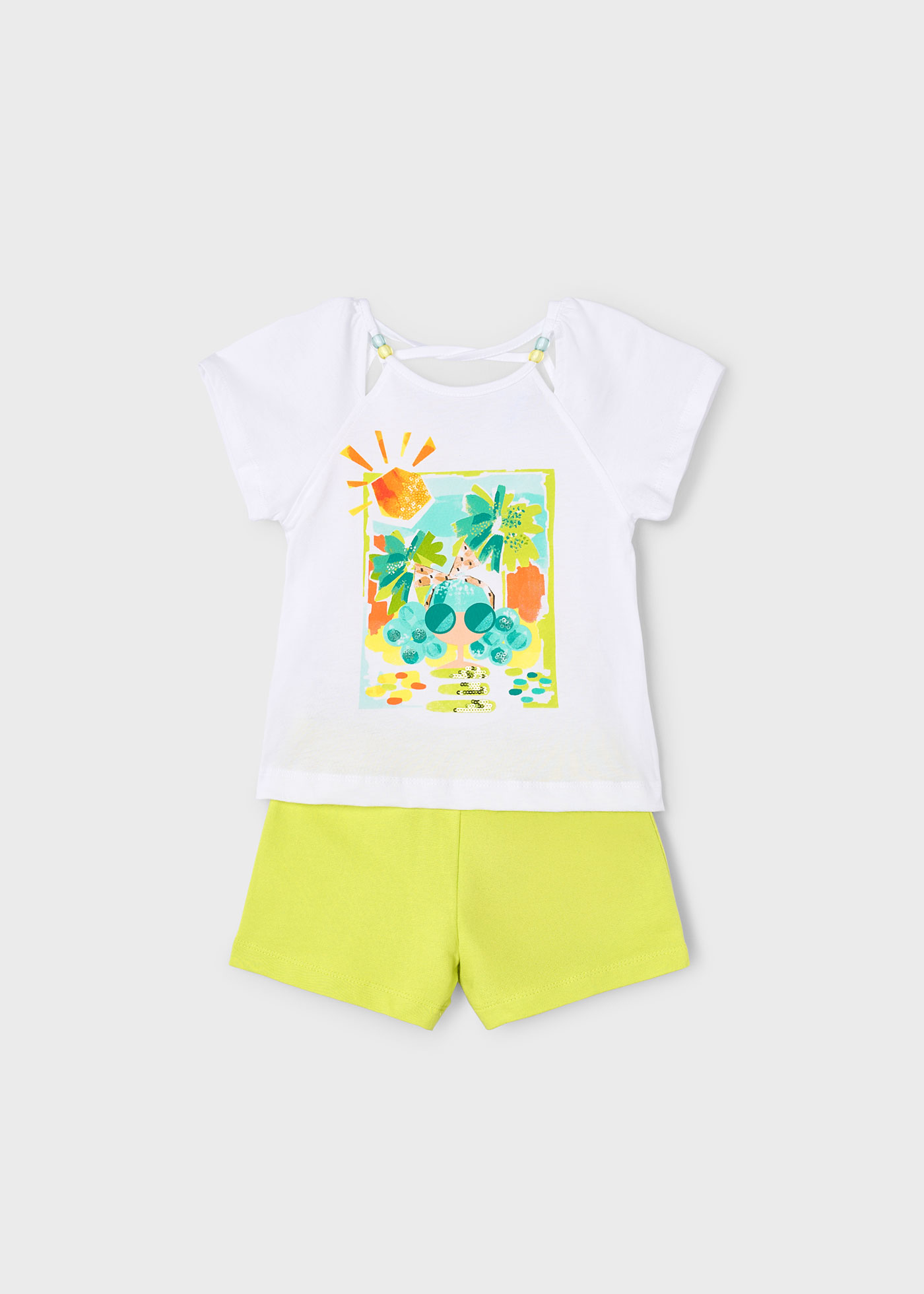Conjunto pantalón corto y camiseta estampado niña