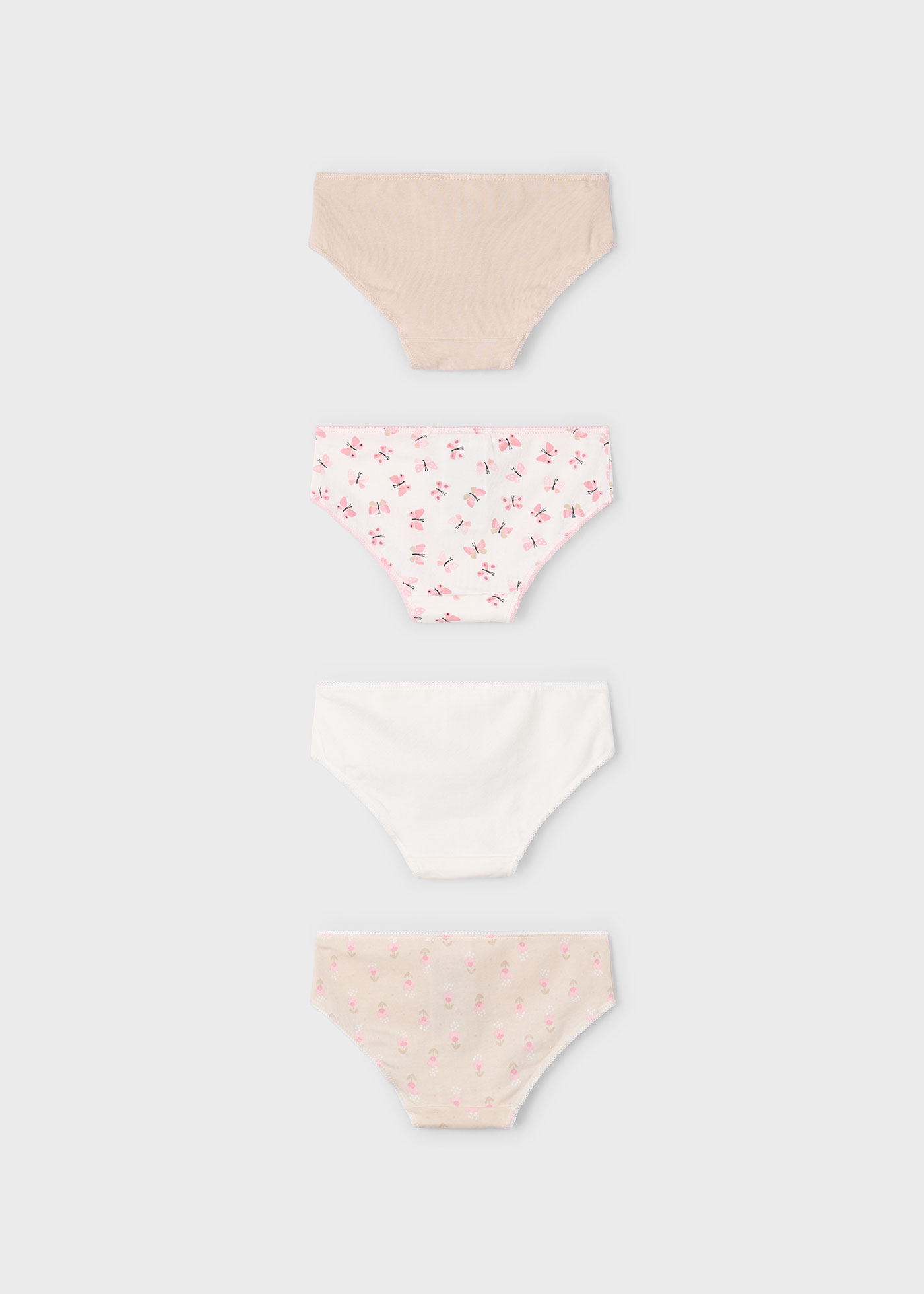 Girl set of 4 briefs