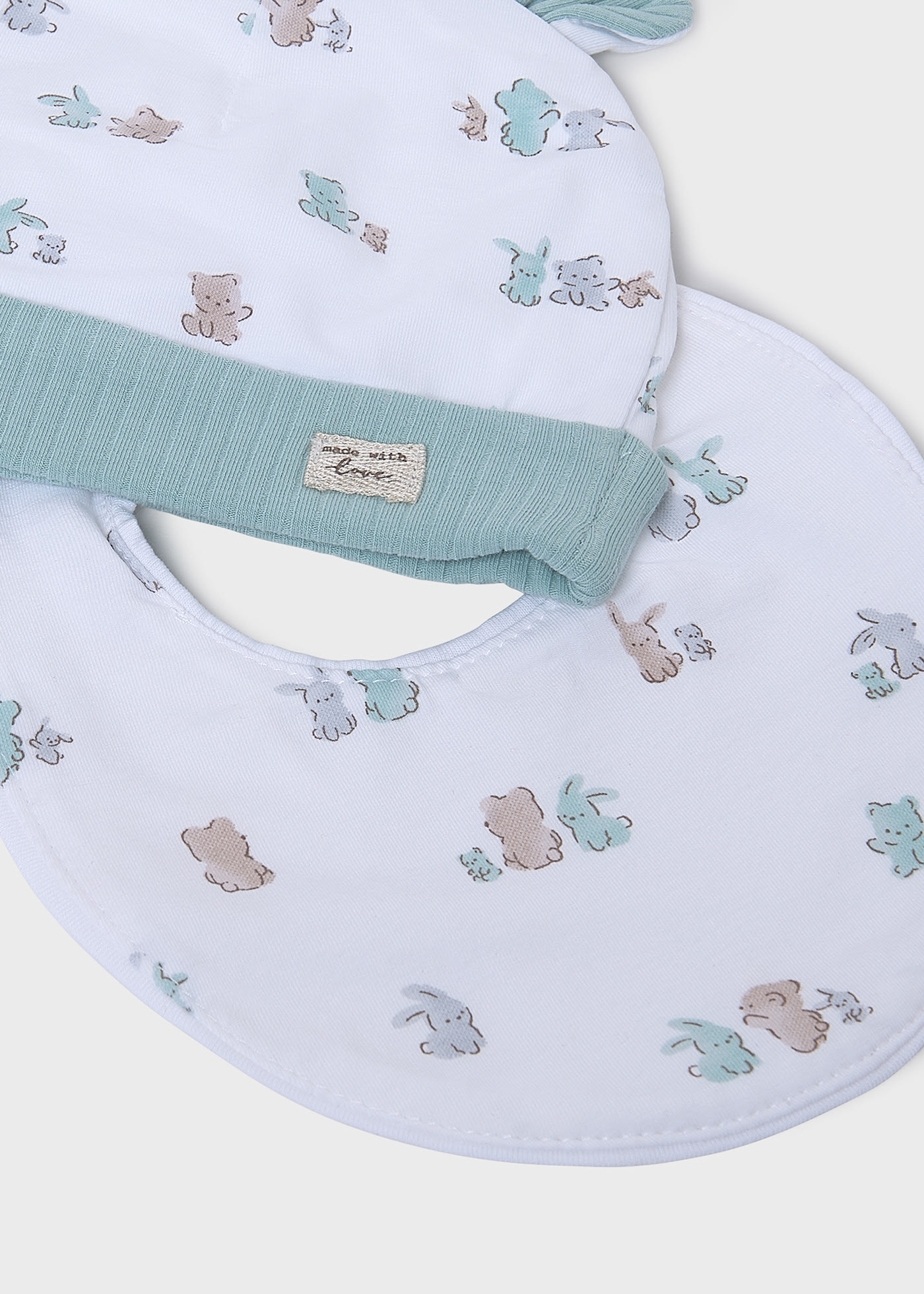 Lot cadeau 3 pièces avec pyjama bébé