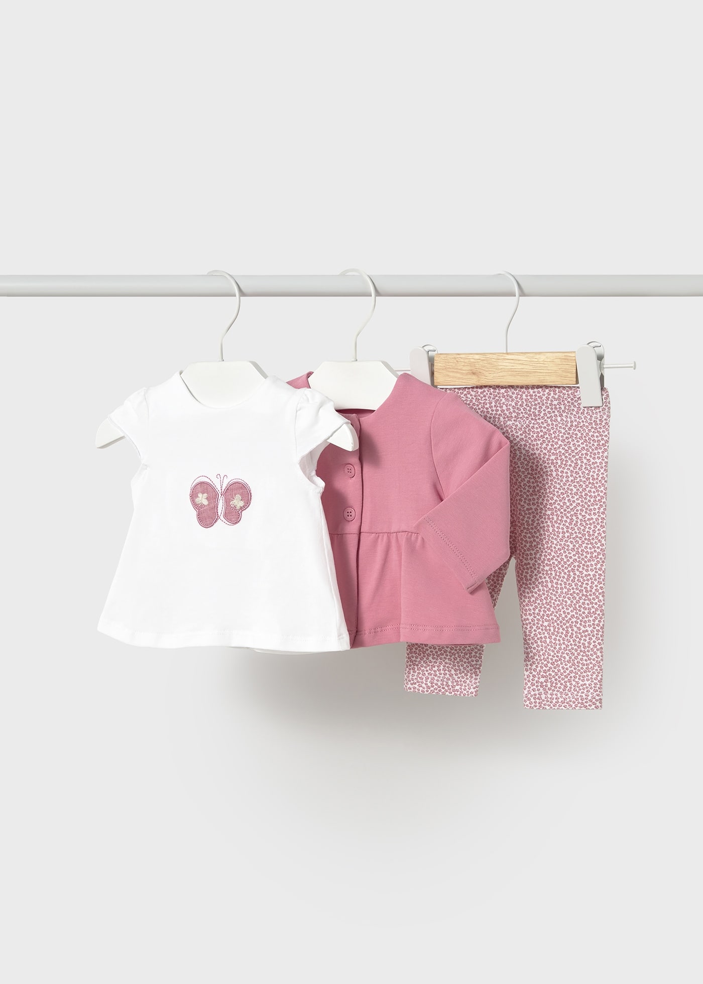 Completo 3 pezzi con giacca neonata