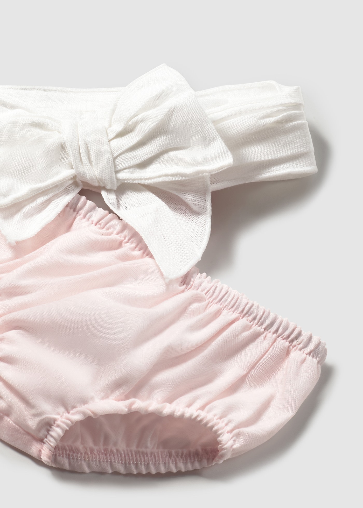 Vestito con copri pannolino fusciacca neonata