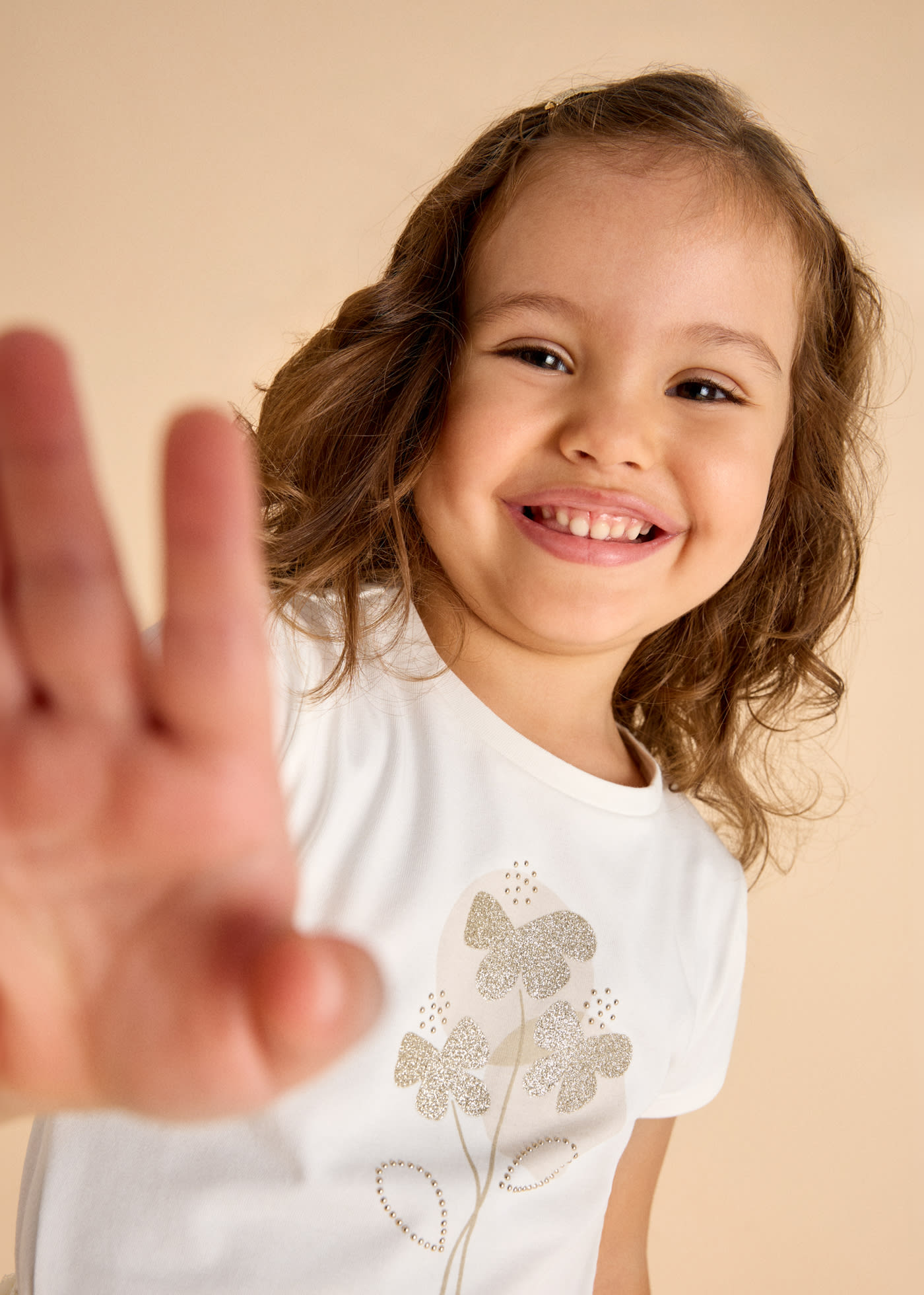 Camiseta básica flores niña