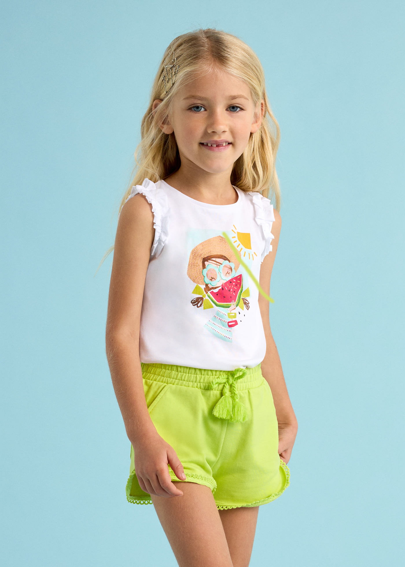 Girl basic sporty shorts