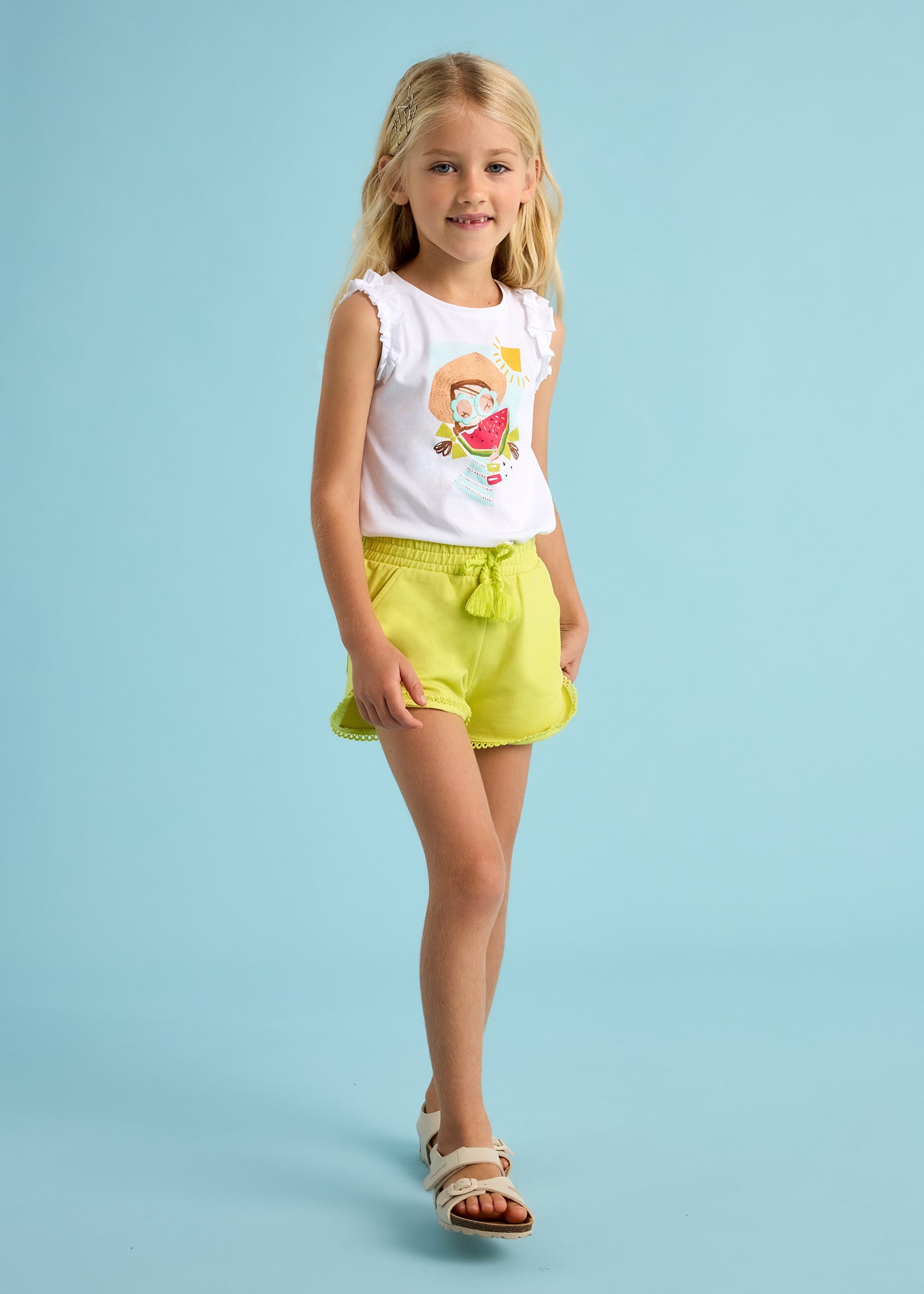 Girl basic sporty shorts