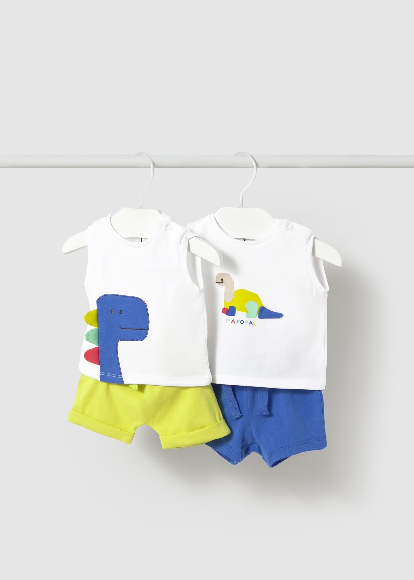 Completo 4 pezzi senza maniche neonato
