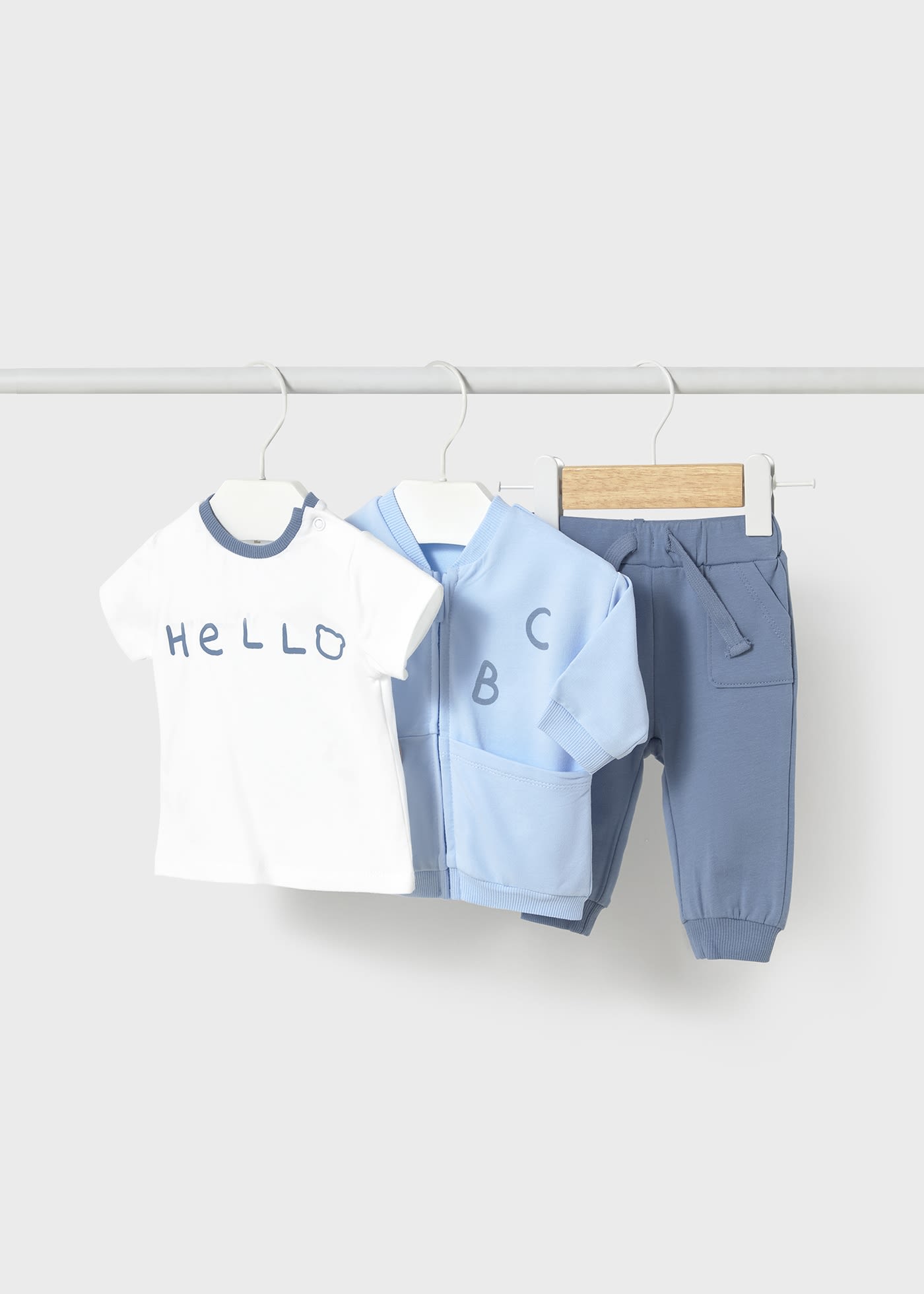 Trening cu tricou animalute nou-nascut