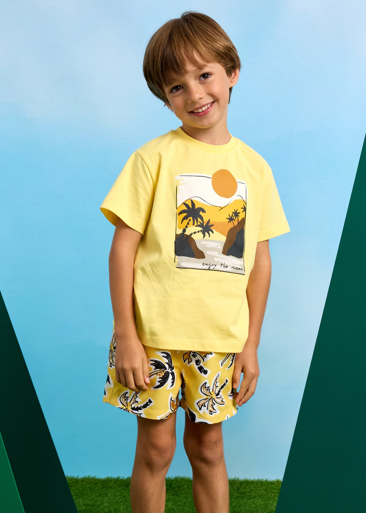 Camiseta paisaje niño