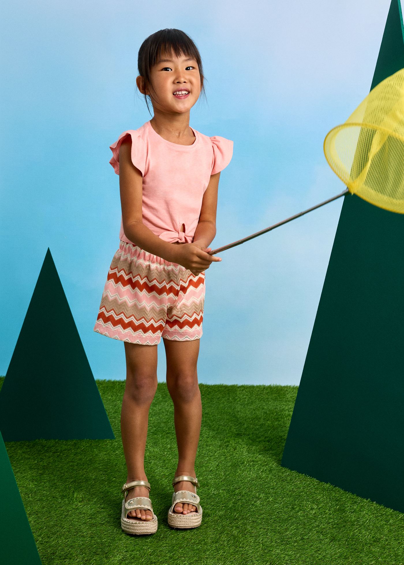 Conjunto pantalón corto zigzag y camiseta niña