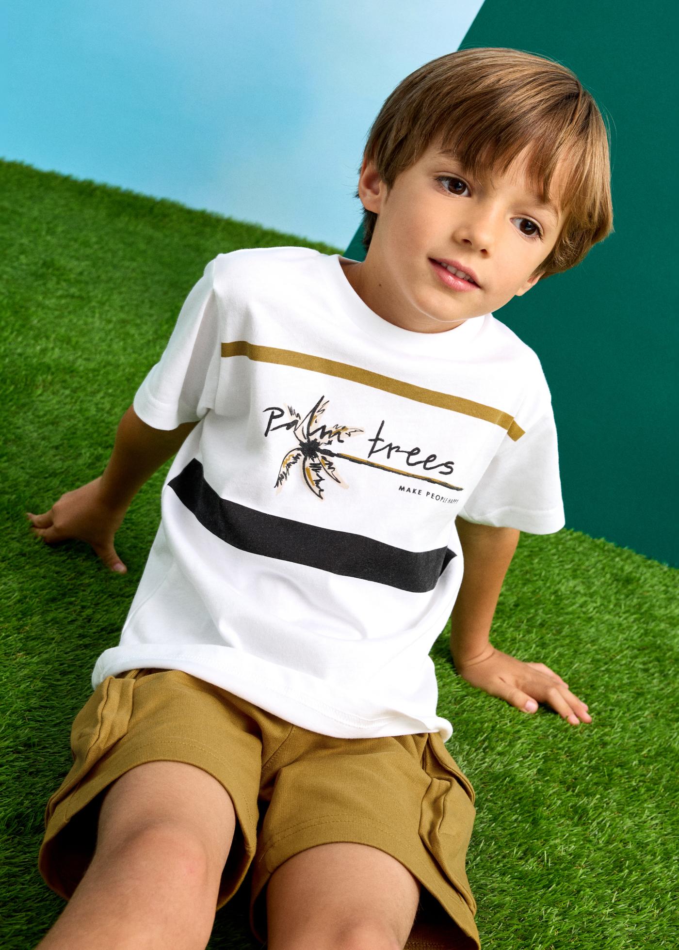 Set bermude cargo si tricou baiat