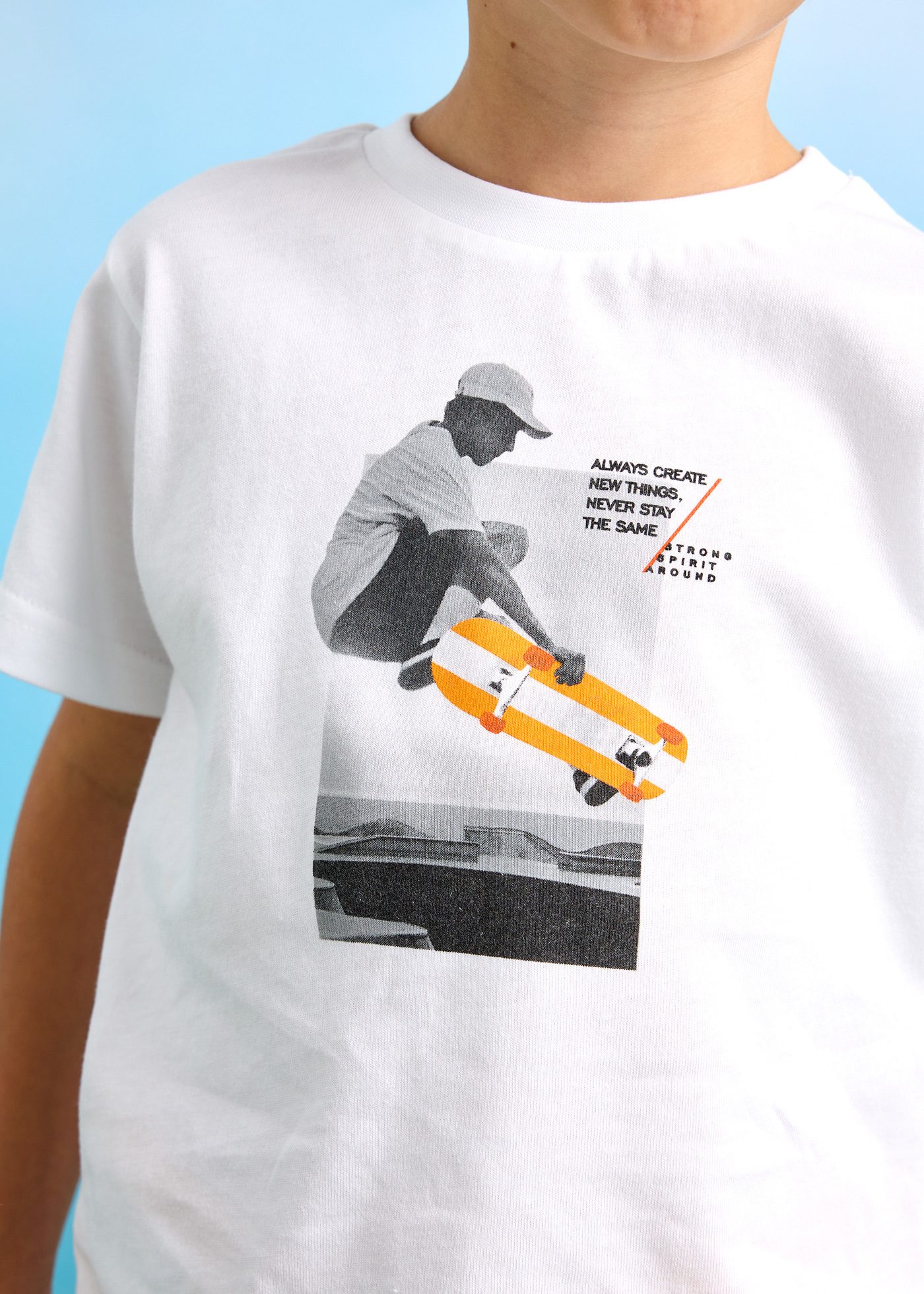 Boy skateboard print shorts and t-shirt set