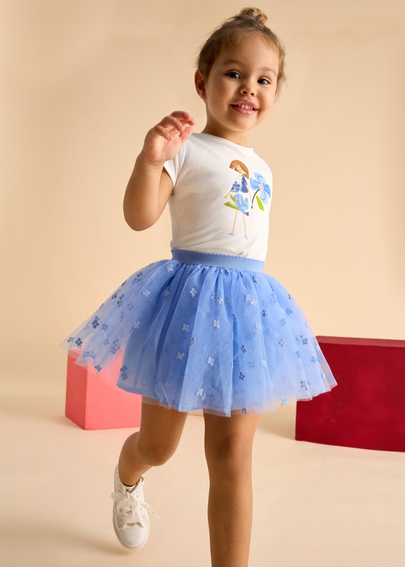 Set fusta tul si tricou fetita