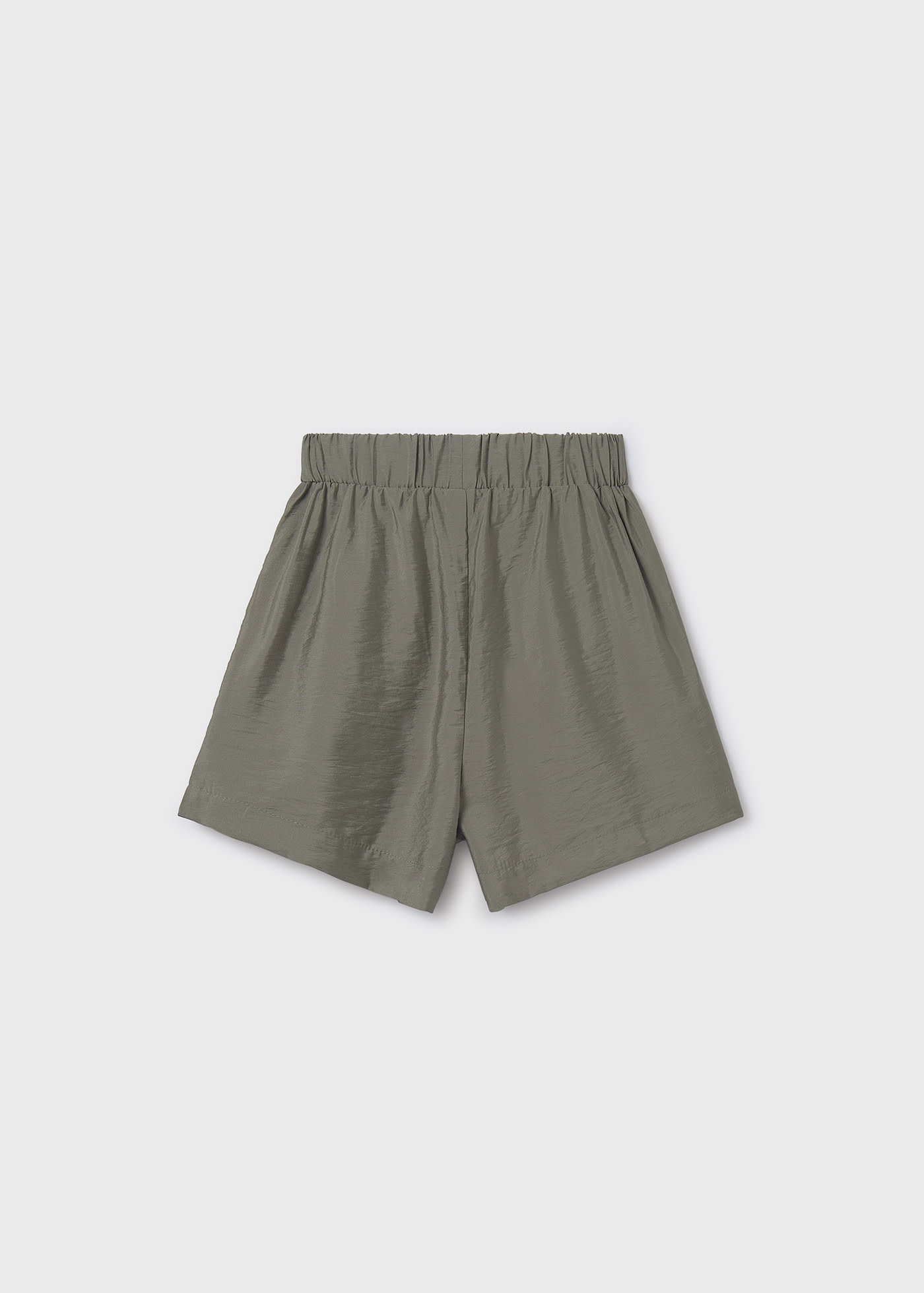 Pantalón corto bolsillos chica