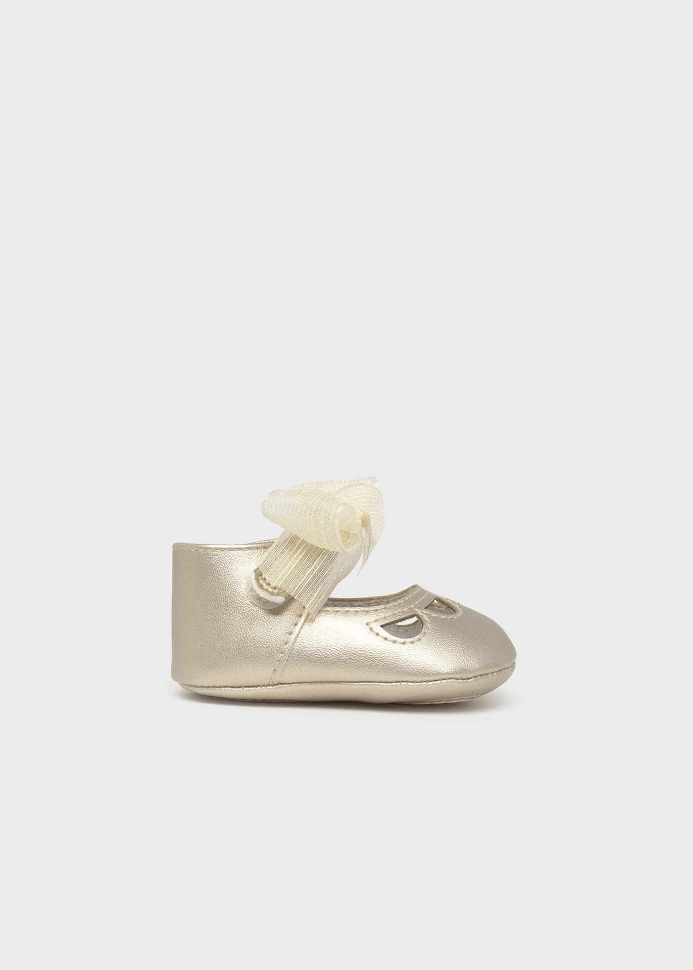 Zapatos ceremonia moño recién nacida