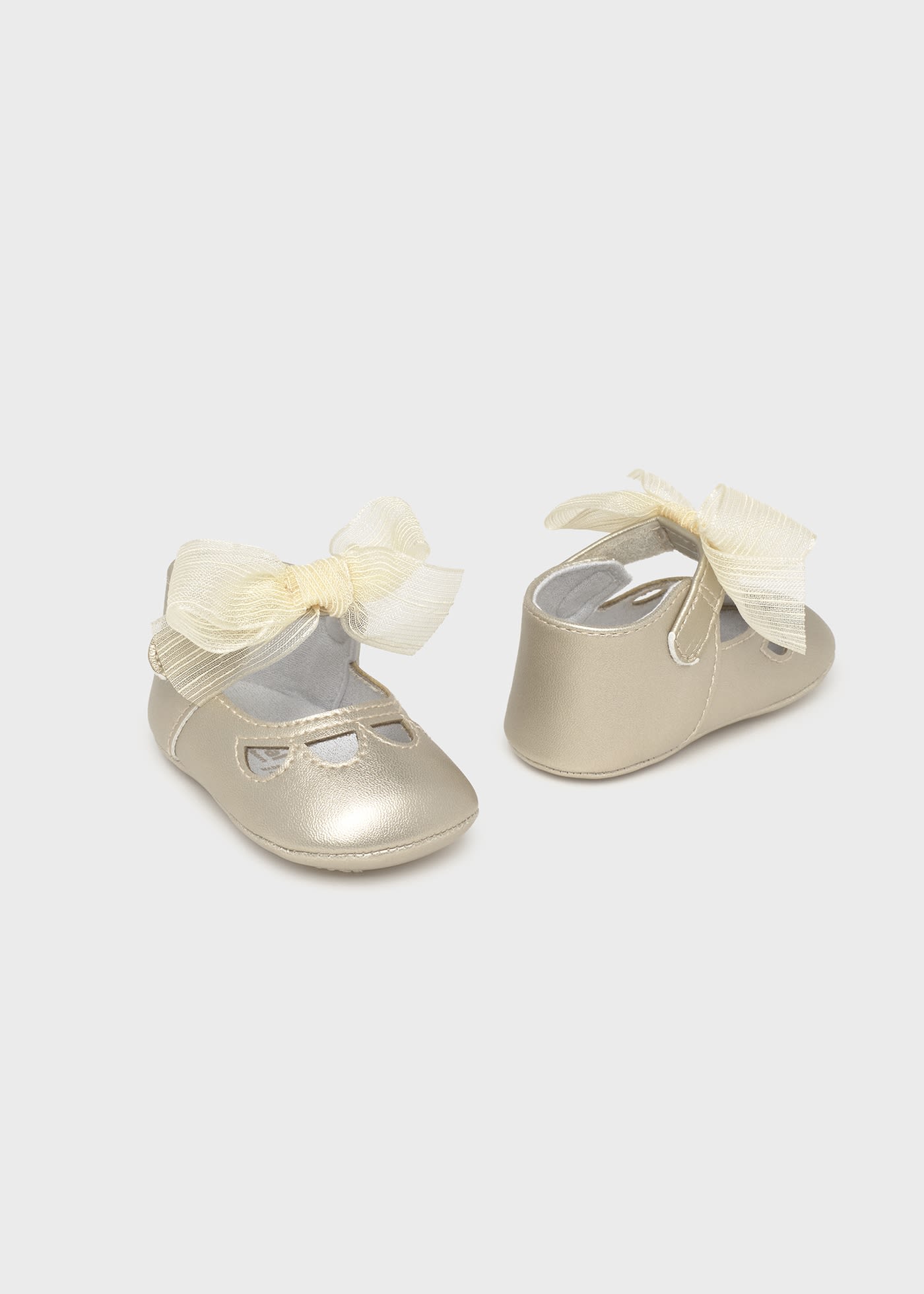 Newborn girl bow Mary Janes