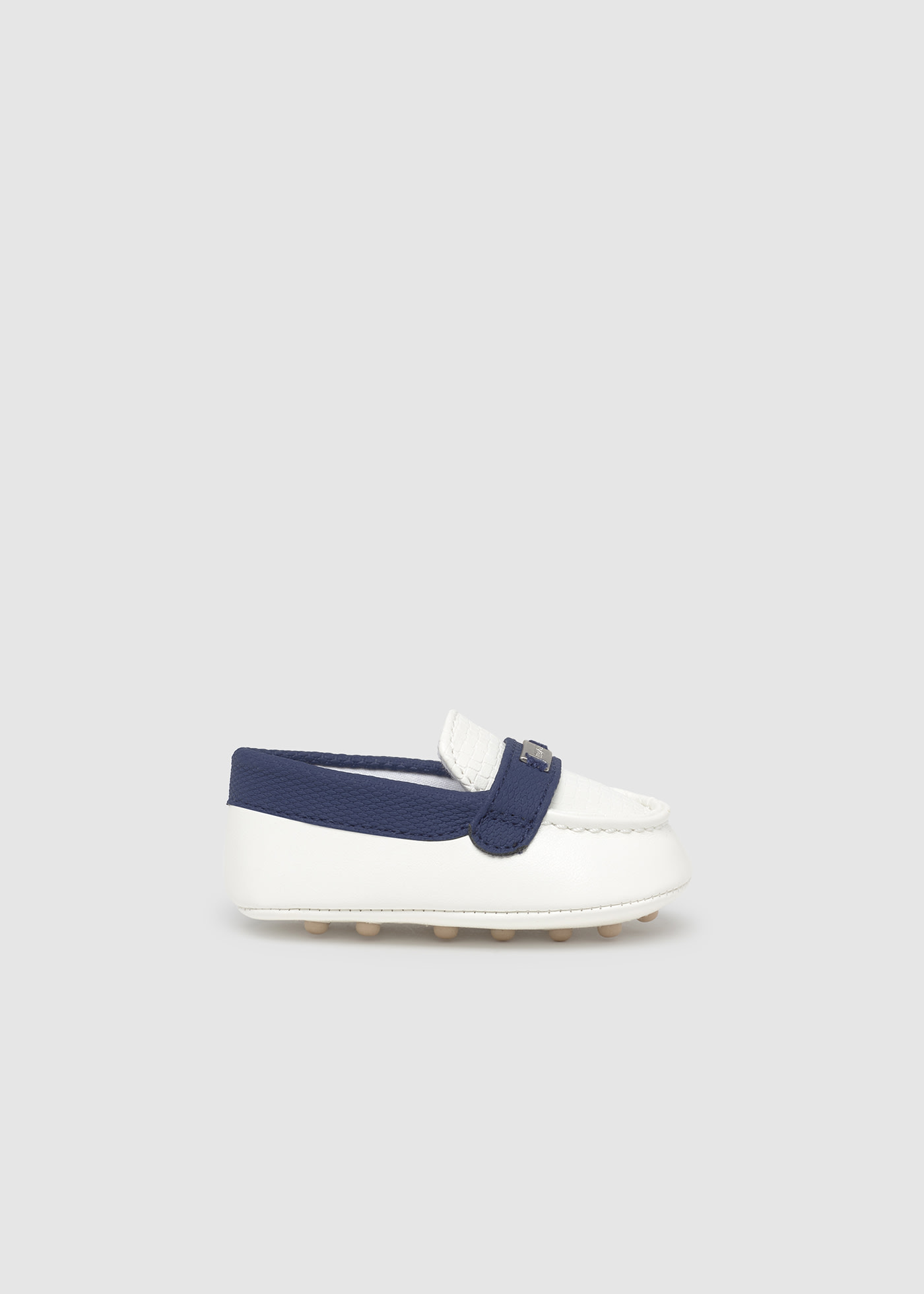 Mocasini nou-nascut