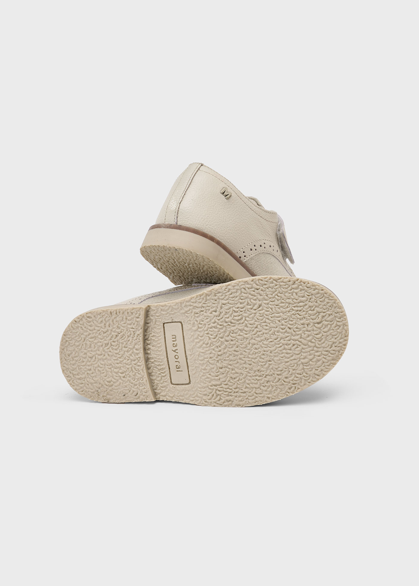 Buty ze skóry zapinane na rzep dla chłopca