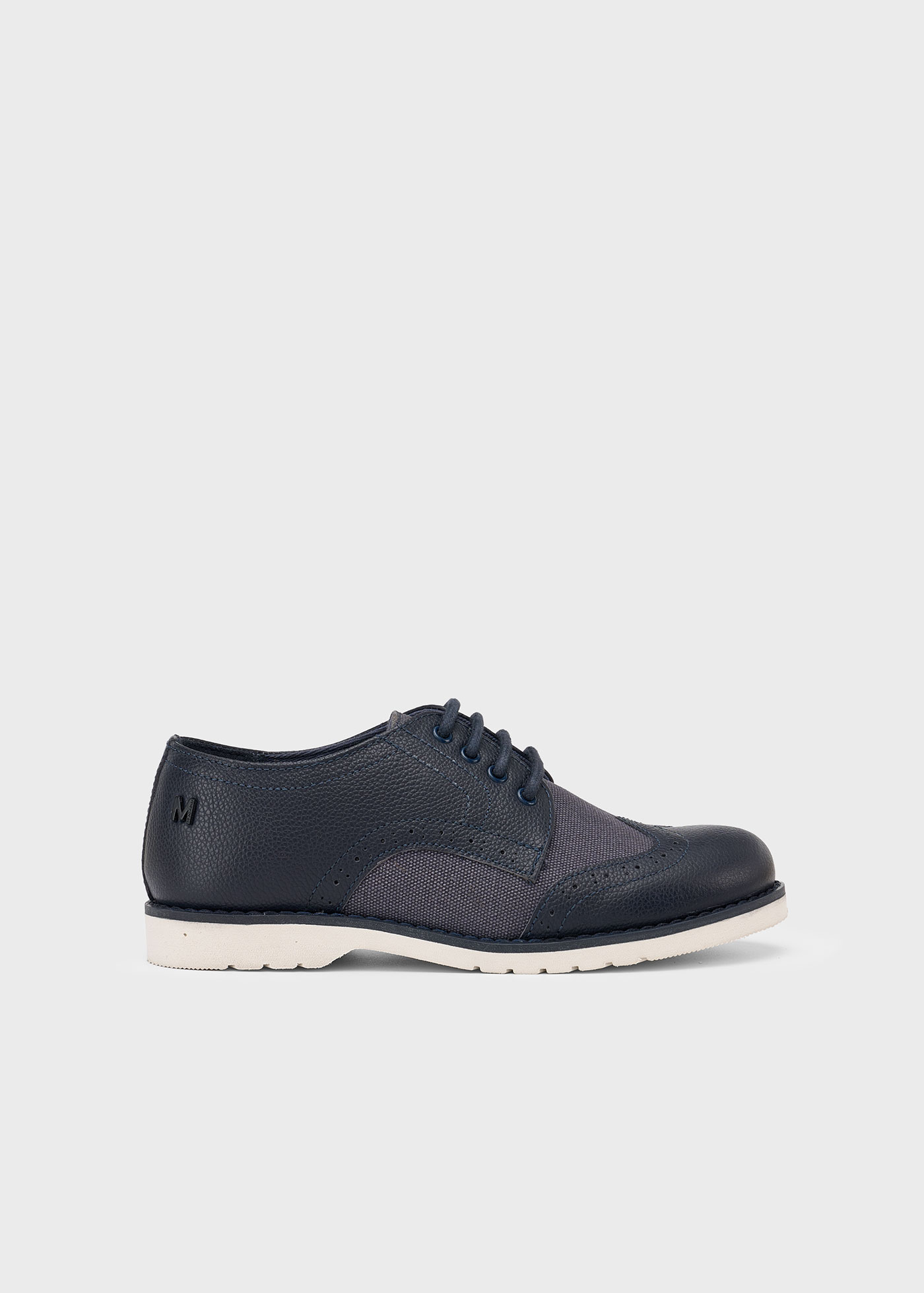 Zapato cordones piel niño