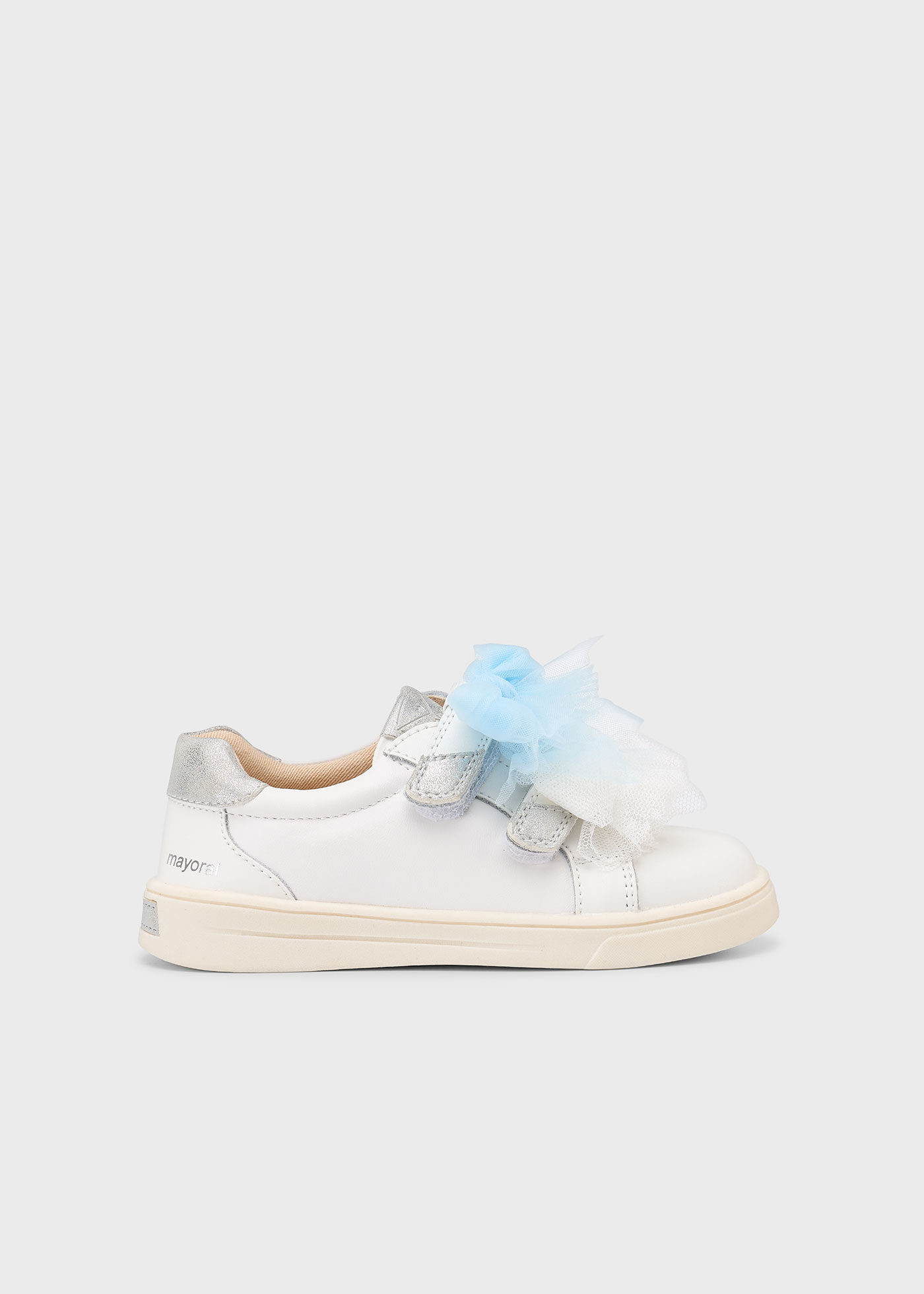 Girl leather bow trainers