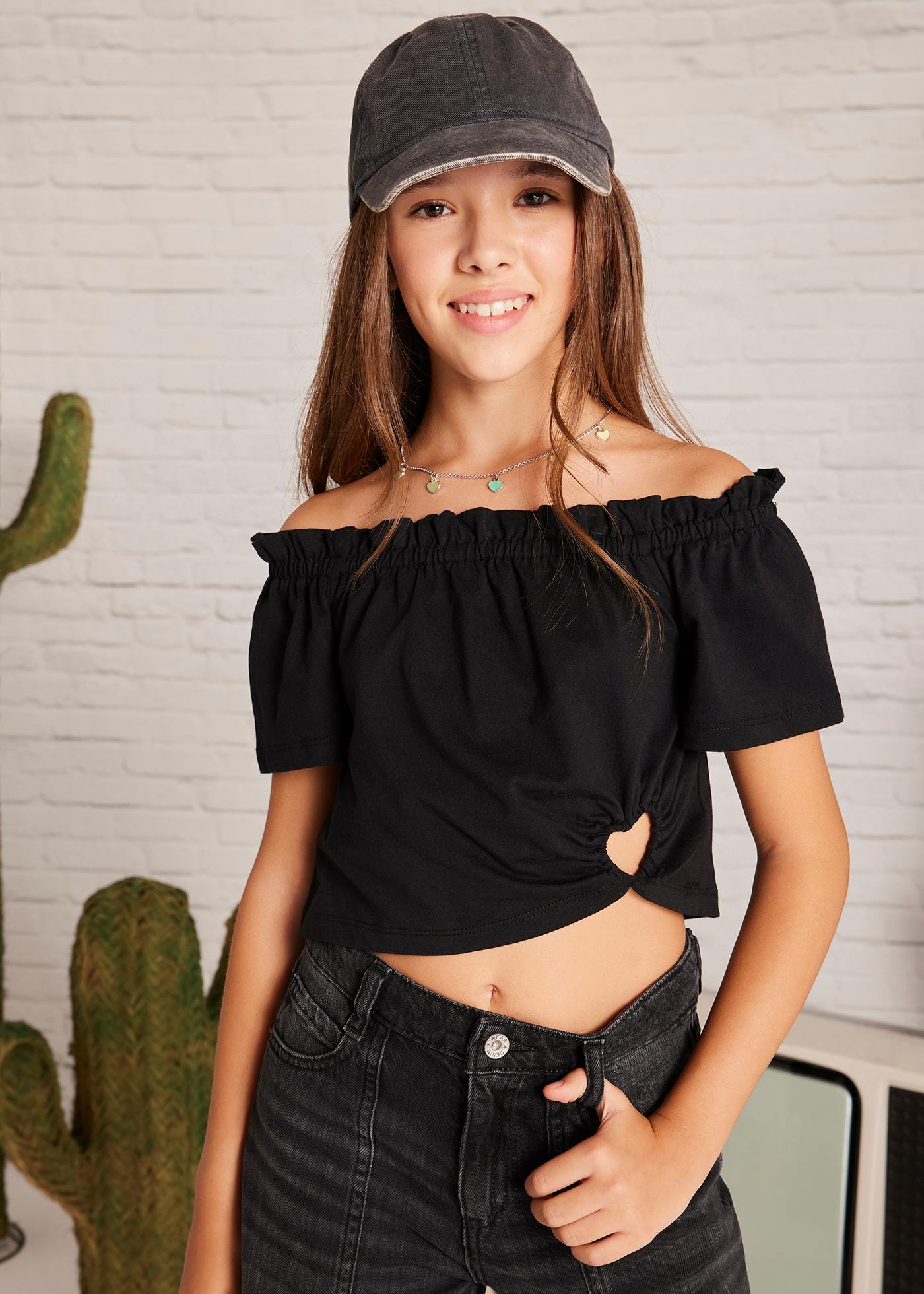 Camiseta detalle corazón chica