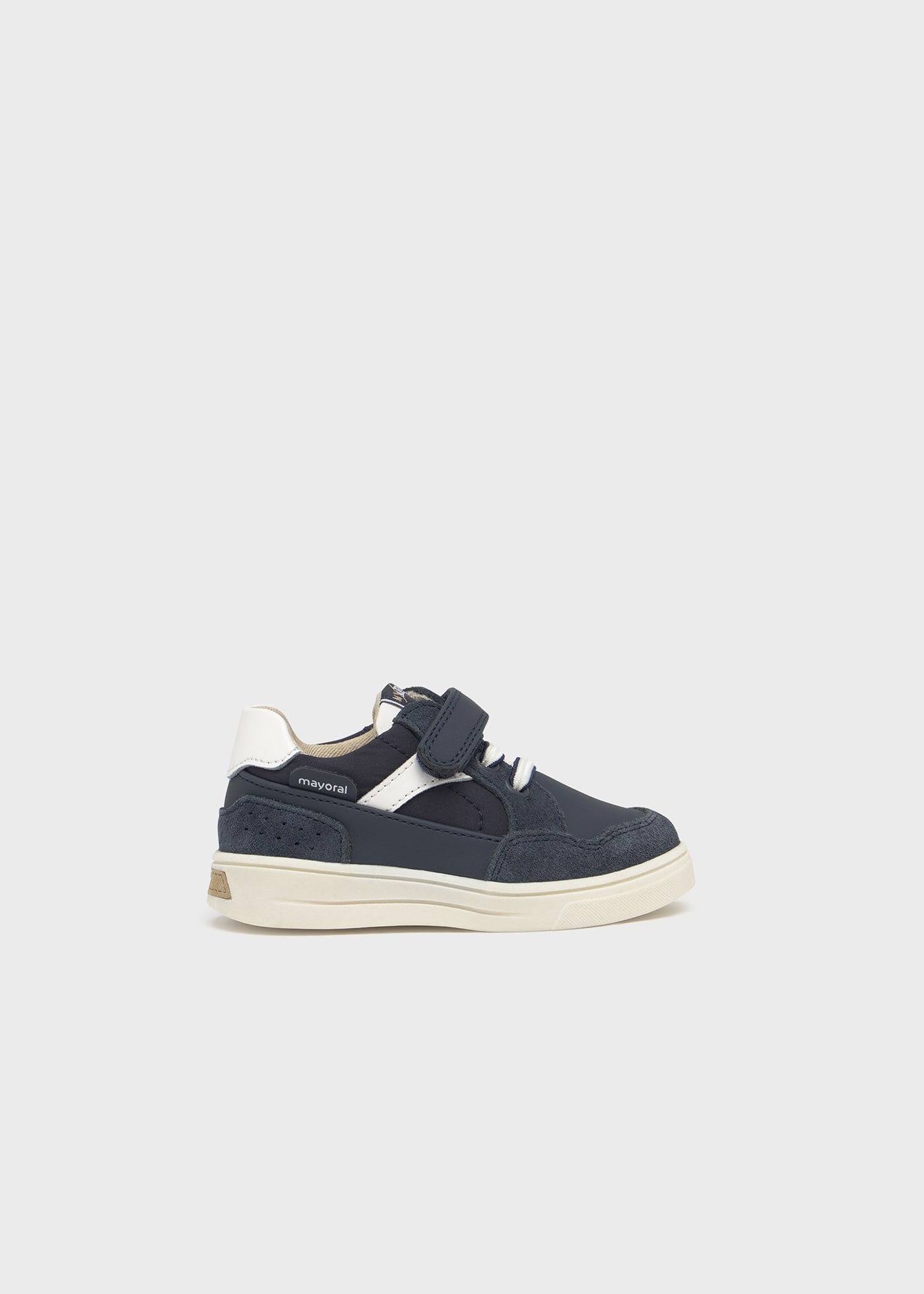 Pantofi sport eleganti piele bebe