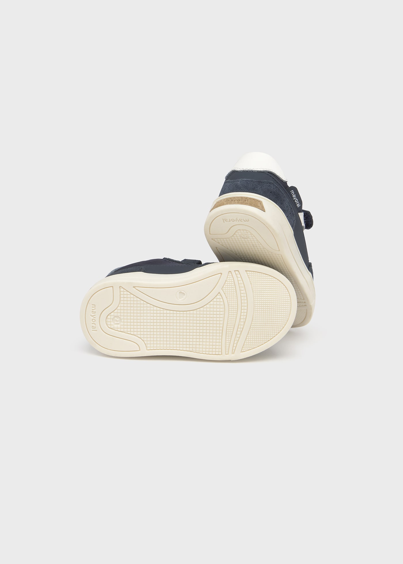 Buty wizytowe ze skóry dla niemowlęcia
