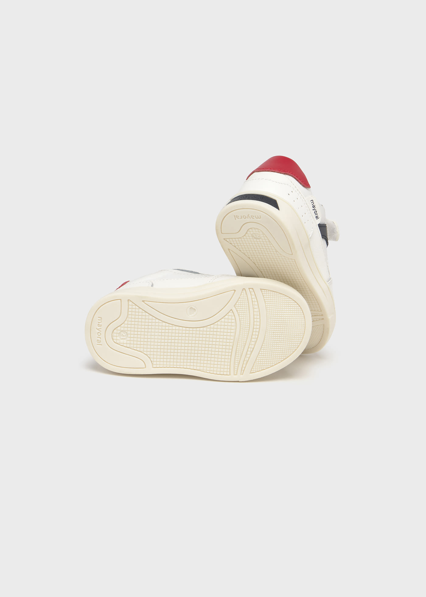 Pantofi sport eleganti piele bebe