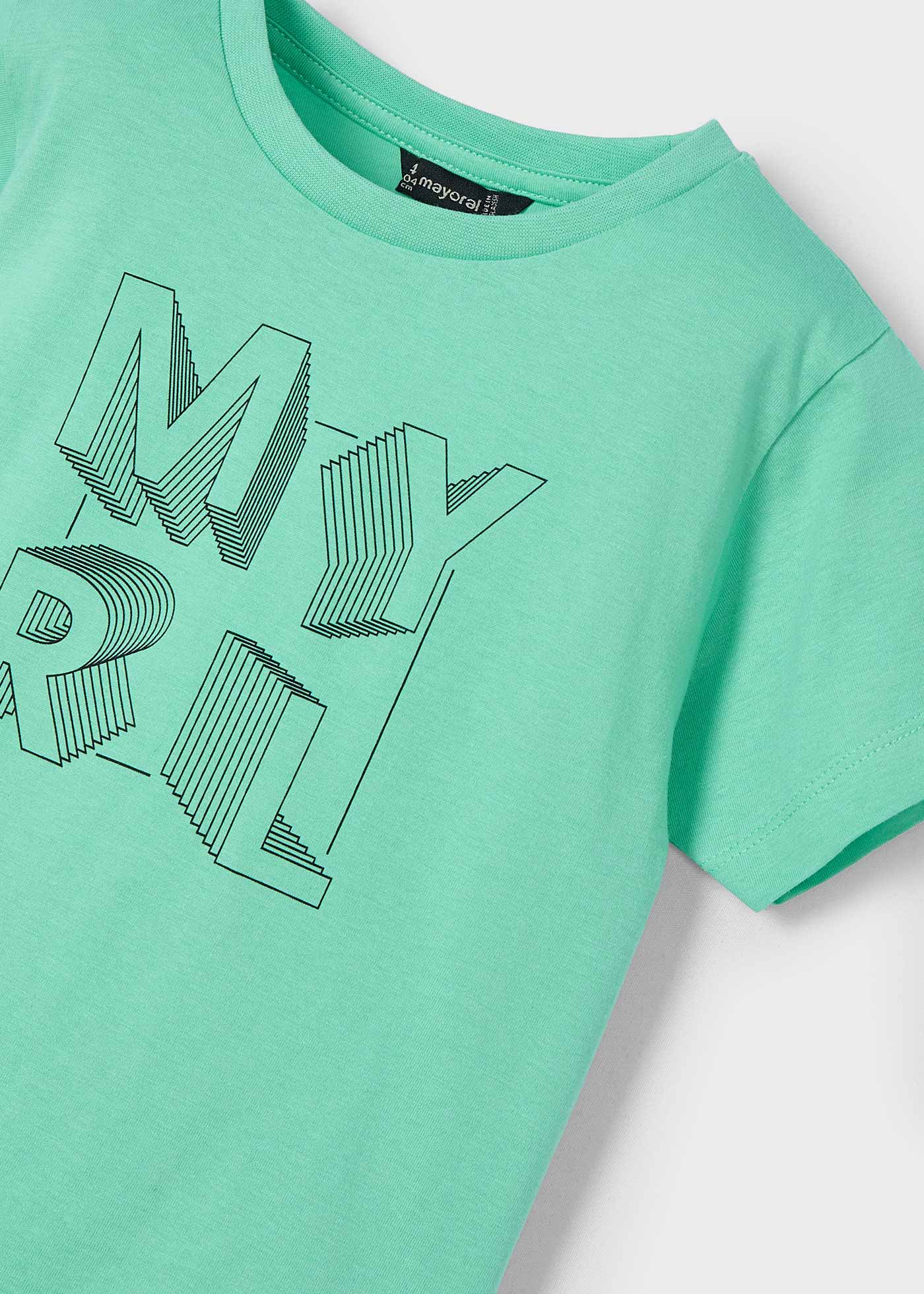 Playera básica letras niño