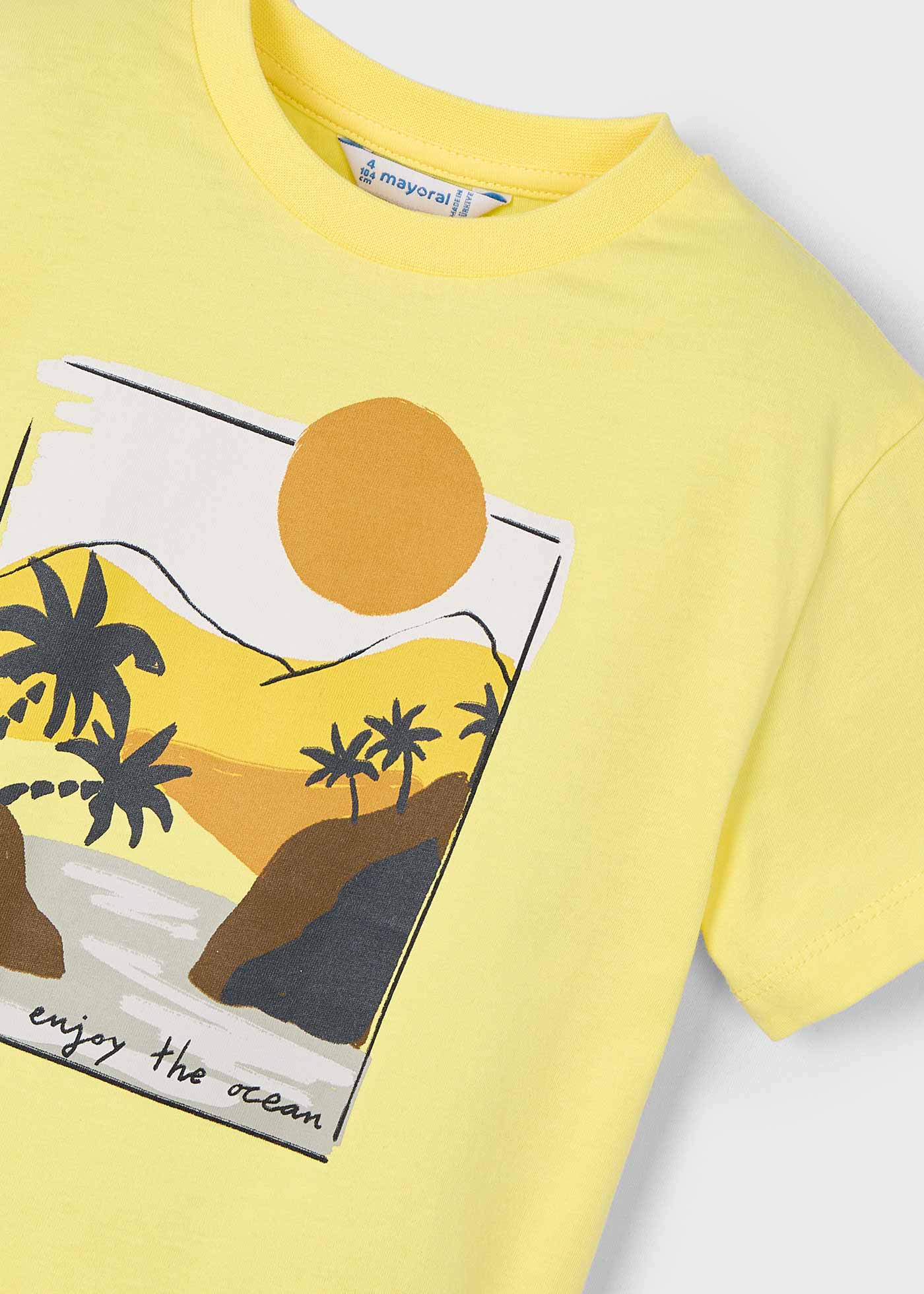 Camiseta paisaje niño