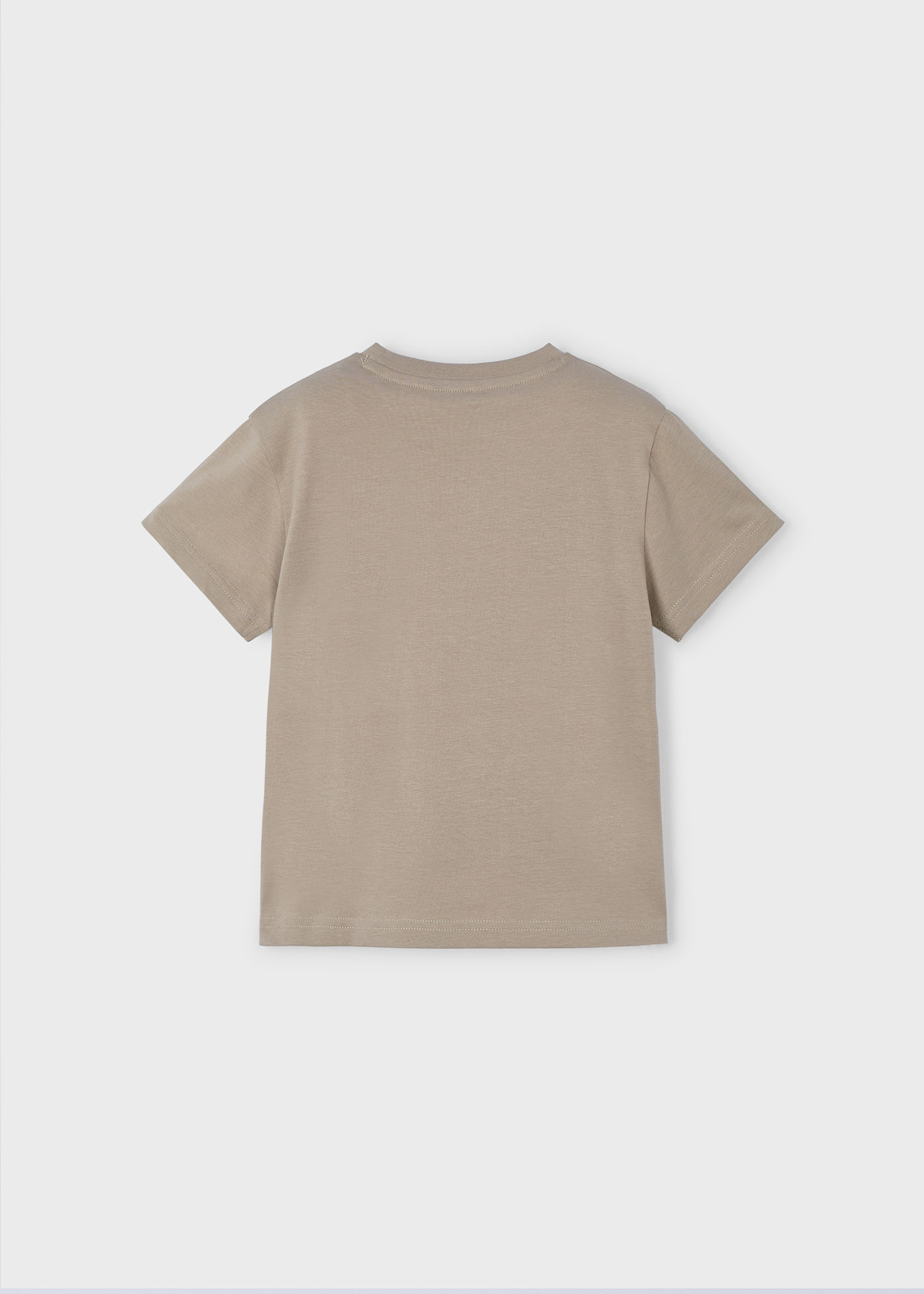 T-shirt animal skate menino