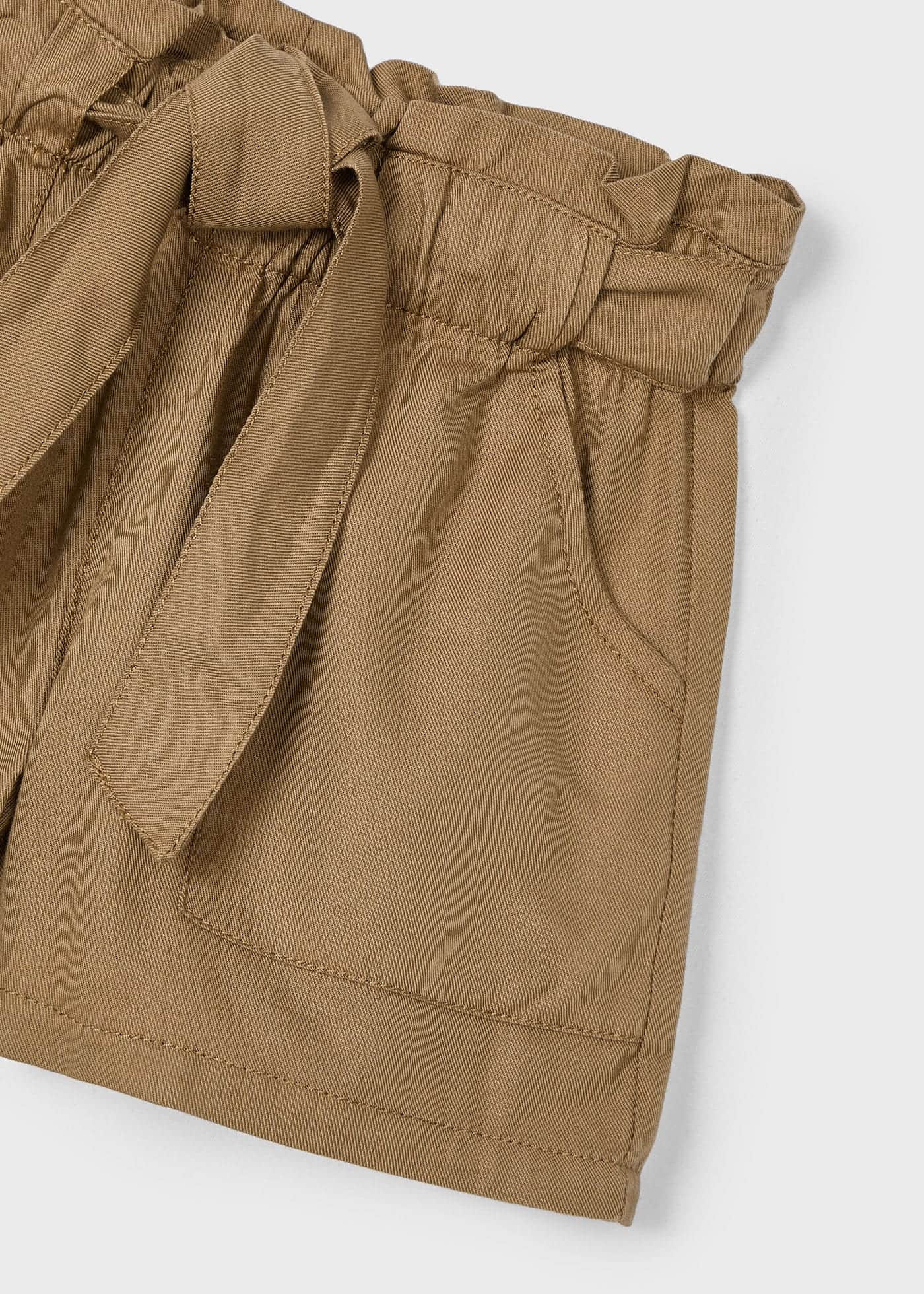 Pantalón corto lazada niña