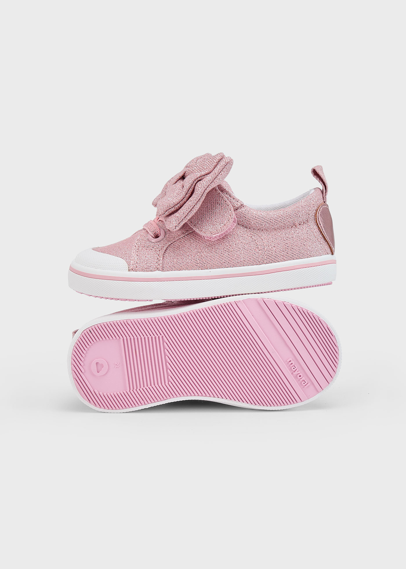 Baby canvas bow trainers