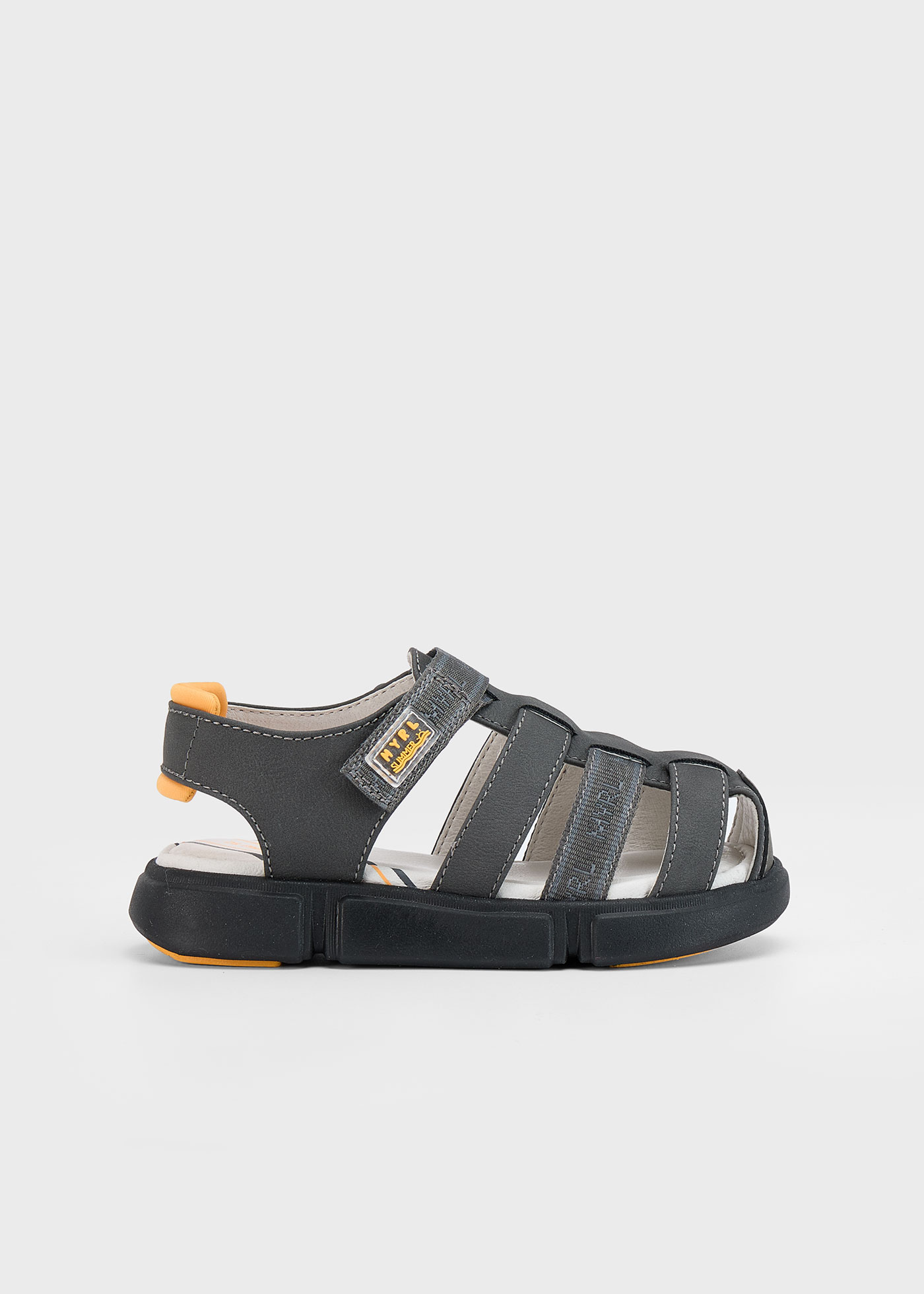 Zehenschutz Sandalen casual Jungen