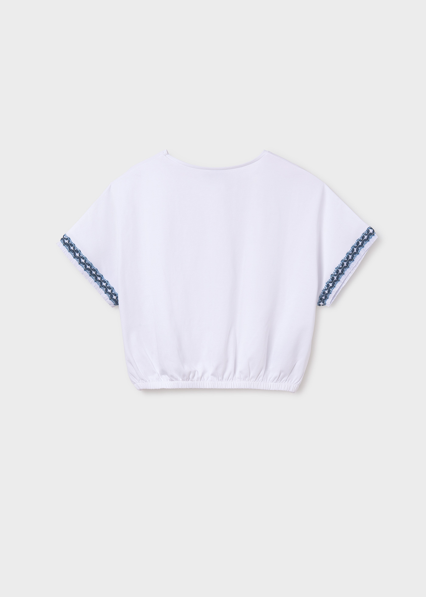 T-shirt aplicação e franjas rapariga