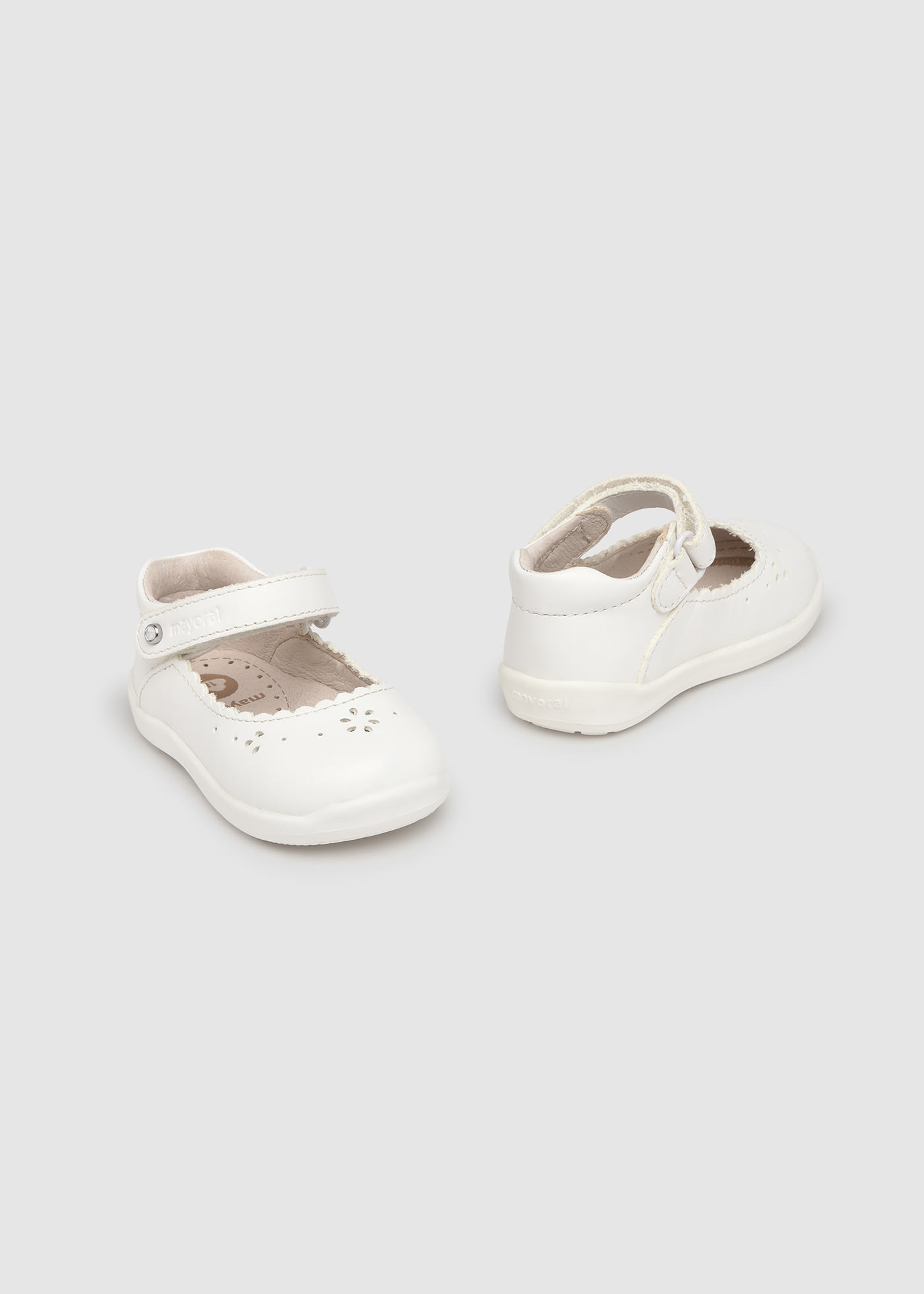 Baby openwork leather Mary Janes