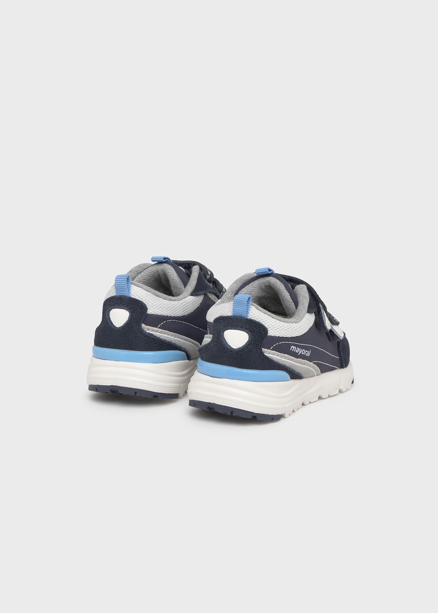 Baby trainers with serrated soles