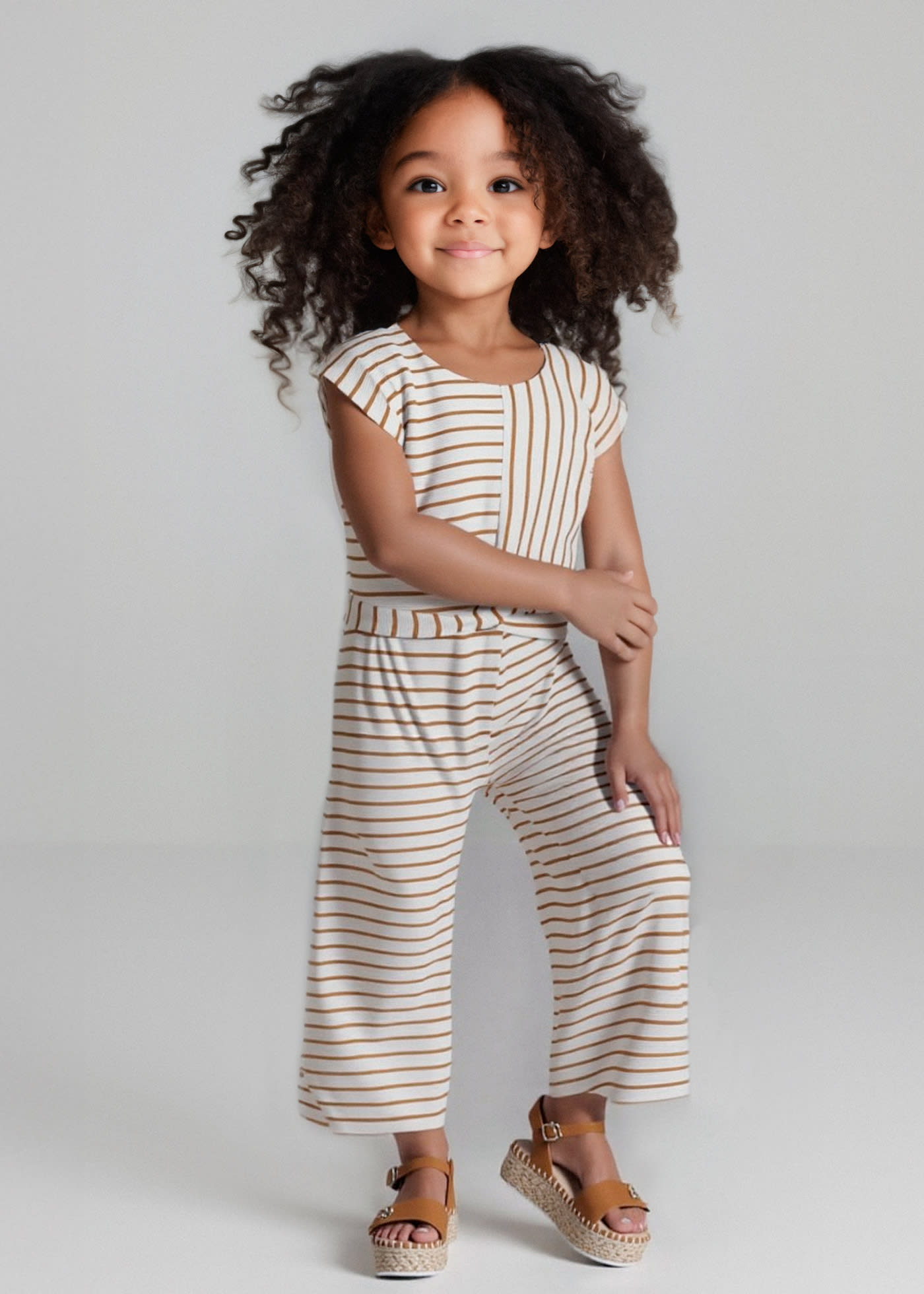Completo pantalone  e maglietta righe bambina