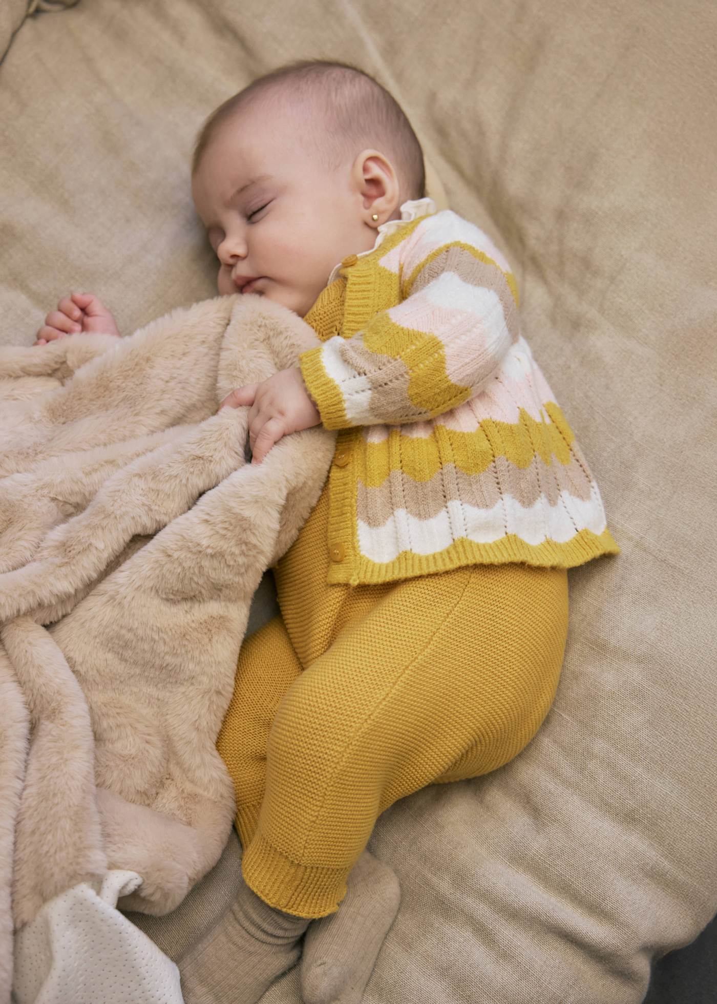 Newborn 3 piece dungaree set