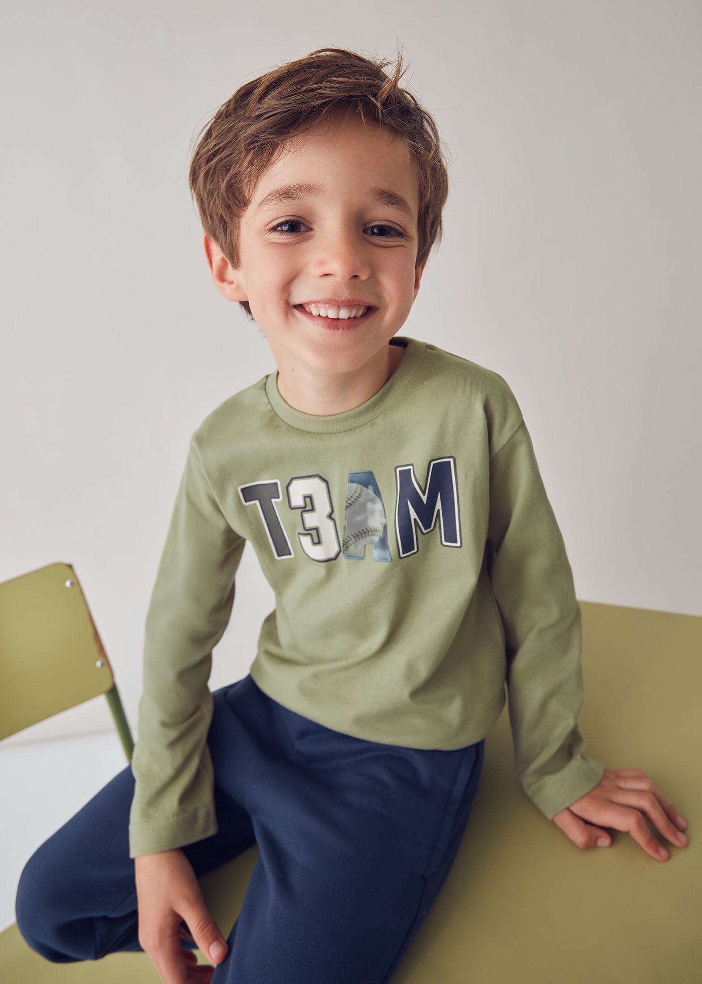 Camiseta letras lenticular niño