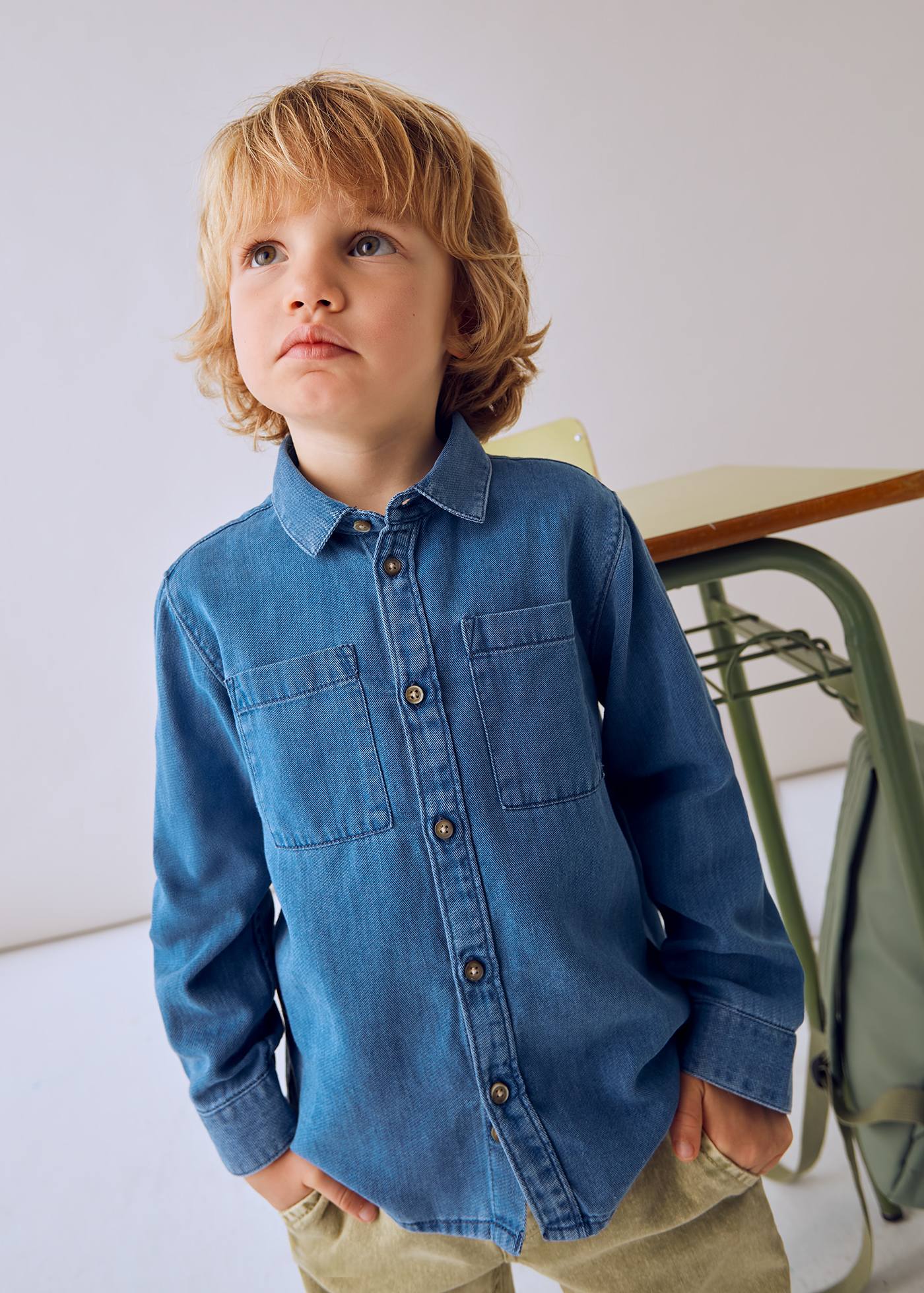 Camisa de mezclilla niño