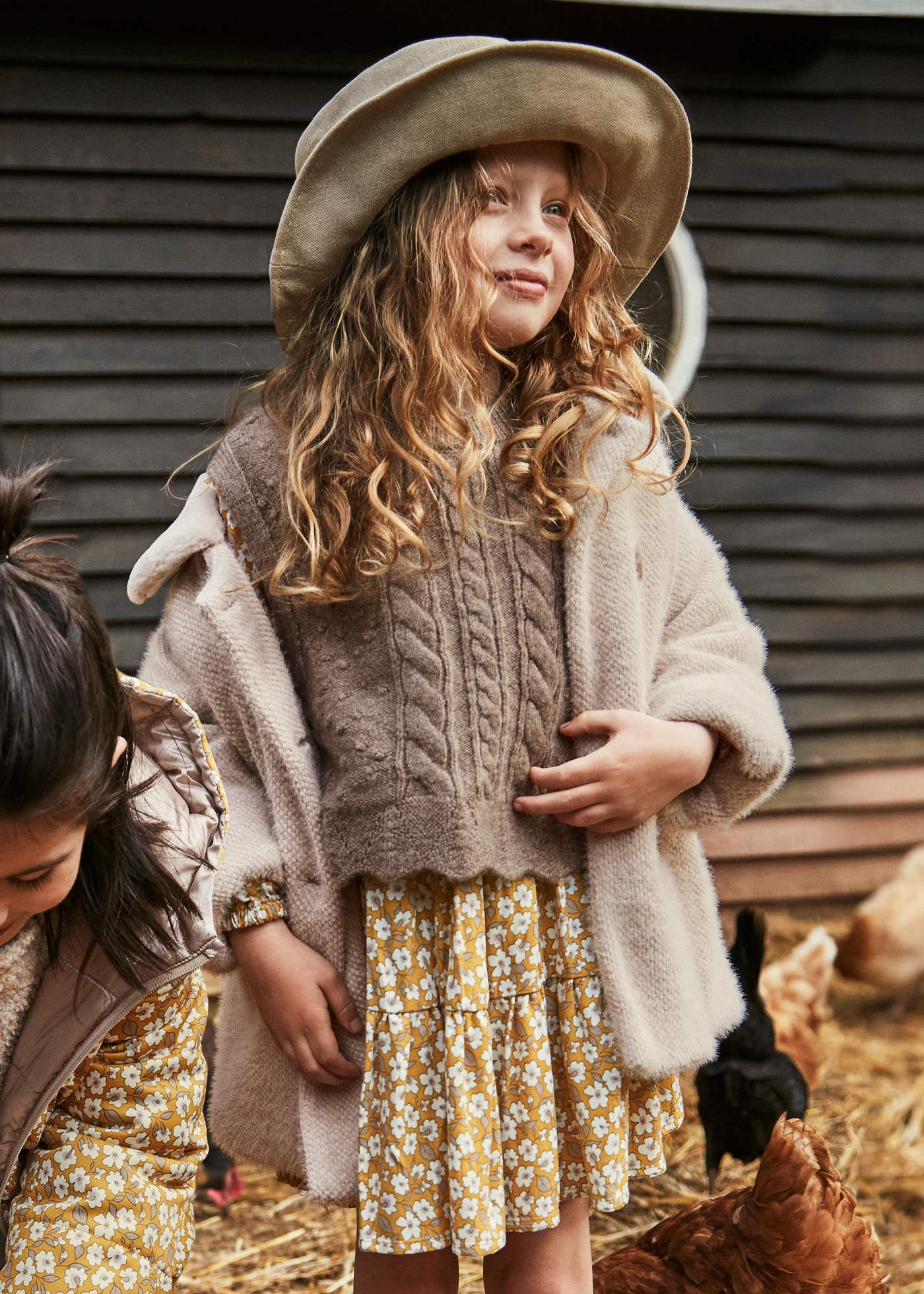 Gilet tricot nœuds fille